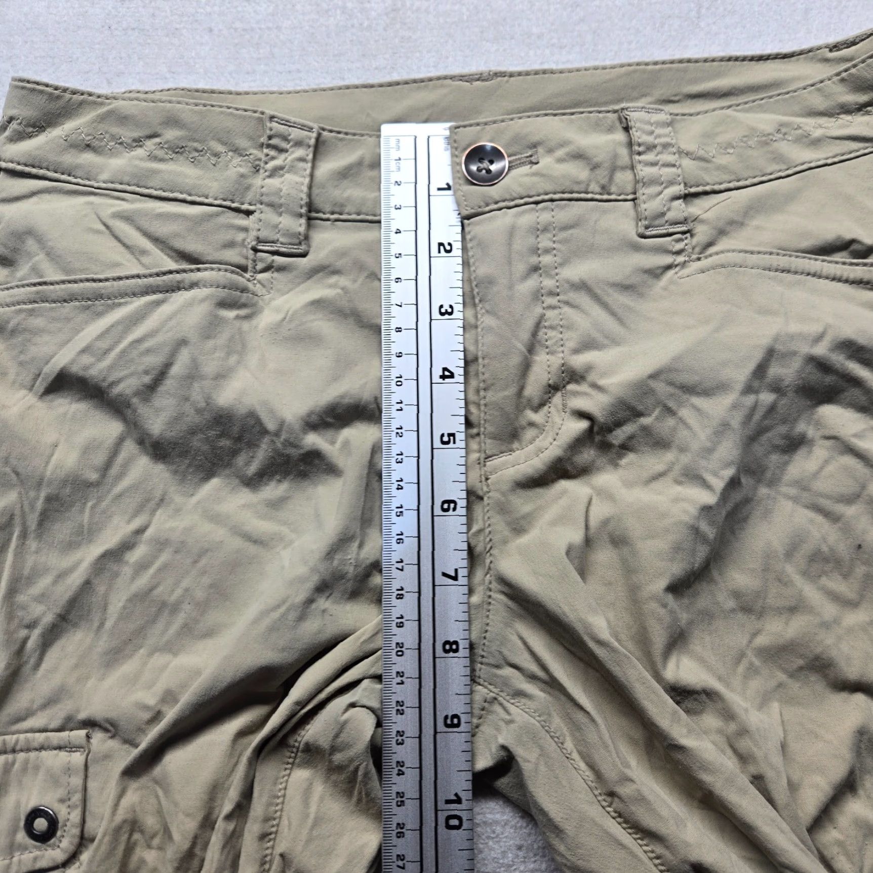 Eddie Bauer EDDIE BAUER Pants Cargo Cropped Khaki Brown 4P Women Adult Tapered Pockets Casual Outdoor Shoes? Size 27" / US 4 / IT 40 - 6 Thumbnail