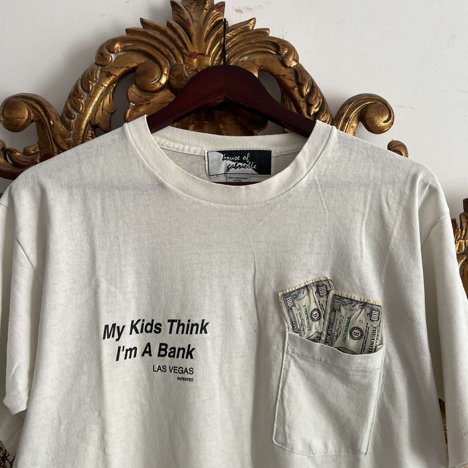 Vintage Vintage My Kids Think I’m A Bank Pocket T Shirt L Tee Size US L / EU 52-54 / 3 - 2 Thumbnail