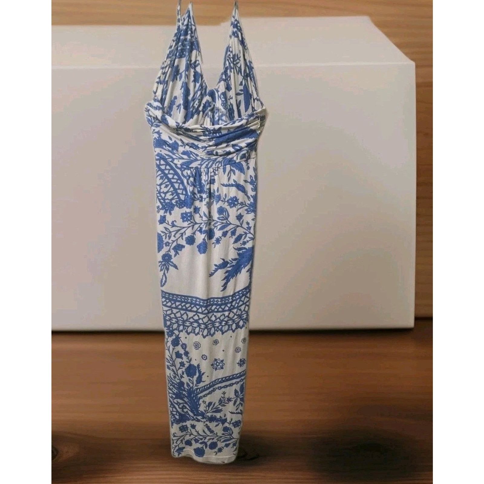 Alice + Olivia Alice + Olivia Silk Blue Floral A-Line Hatler Maxi Dress M Size M / US 6-8 / IT 42-44 - 3 Thumbnail