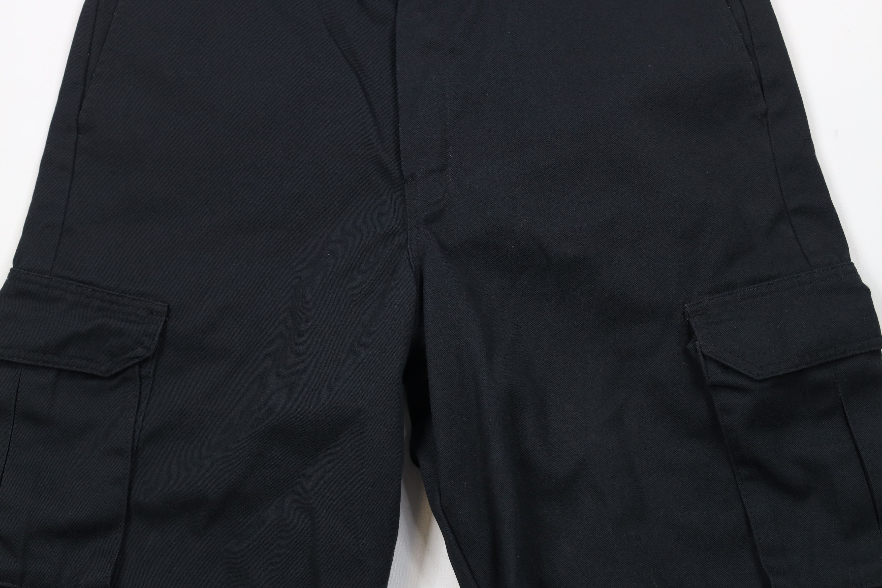 Dickies × Vintage Vintage Y2K Dickies Spell Out Loose Fit Cargo Shorts Black Size US 34 / EU 50 - 3 Thumbnail