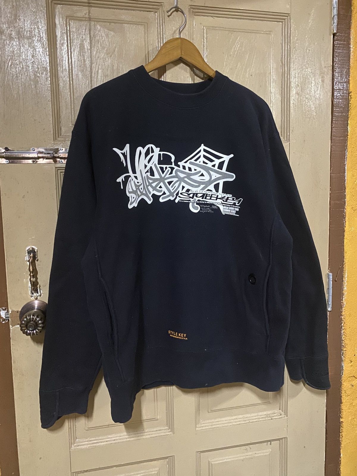 Other Style Key Graffiti Sweatshirt - Japanese Streetwear, Hip-Hop Size US L / EU 52-54 / 3 - 3 Thumbnail