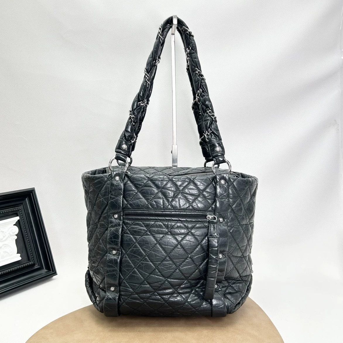 Chanel Pre-loved Bag Very good condition Size ONE SIZE - 1 Thumbnail