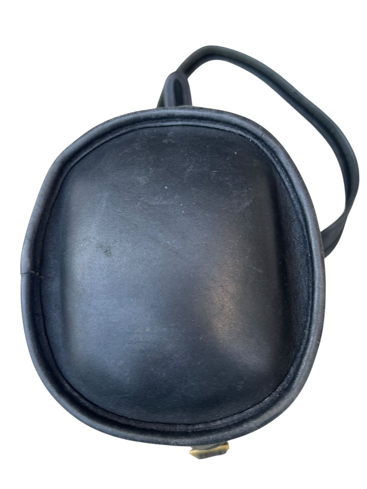 Coach Vintage 90s Coach Usa Patina Black Cowhide Leather Sling Bag Size ONE SIZE - 11 Thumbnail