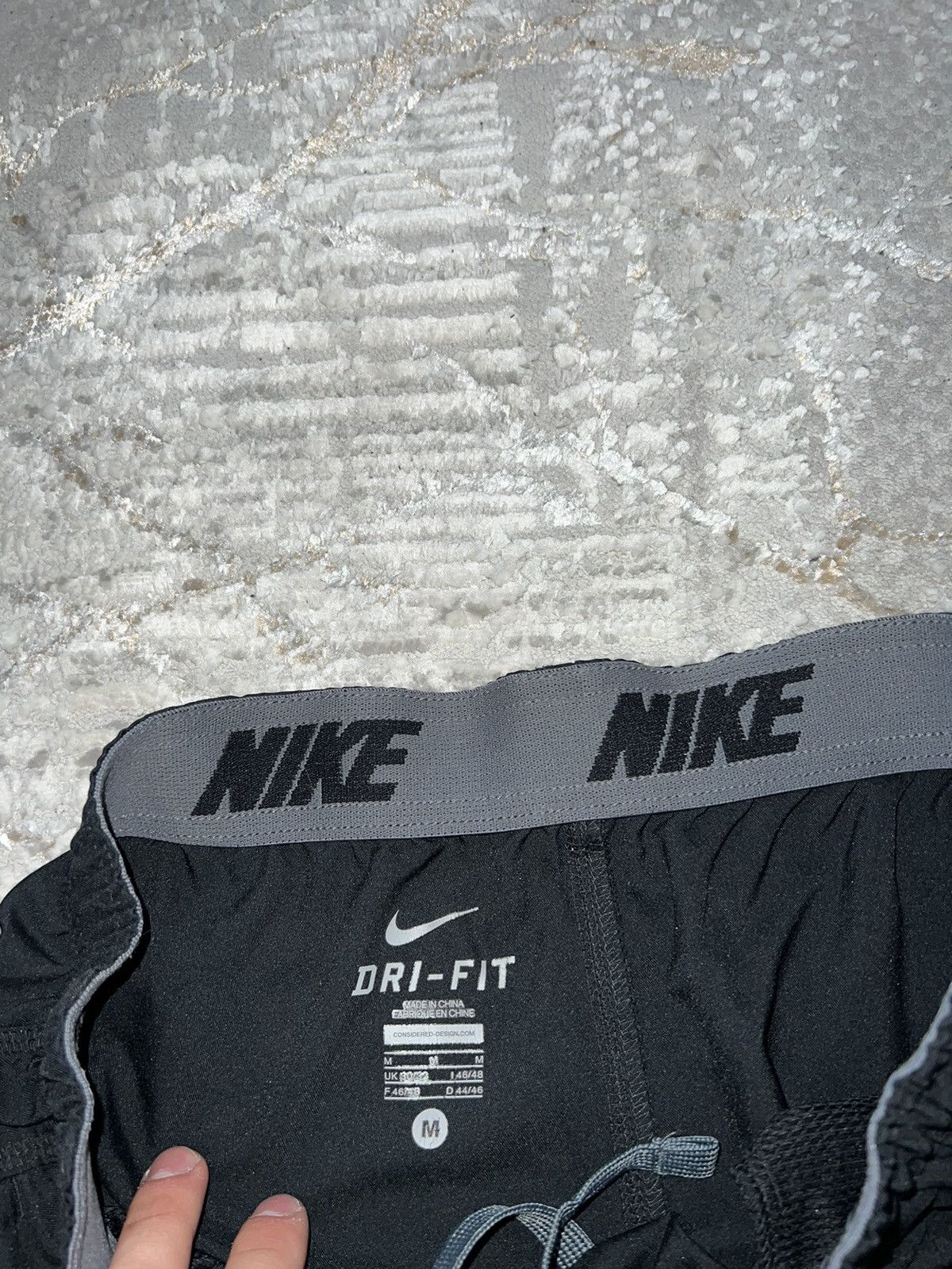 Nike × Vintage NIKE 00S VINTAGE 🦍 NYLON SWEATPANTS Y2K JOGGERS Size US 34 / EU 50 - 7 Thumbnail