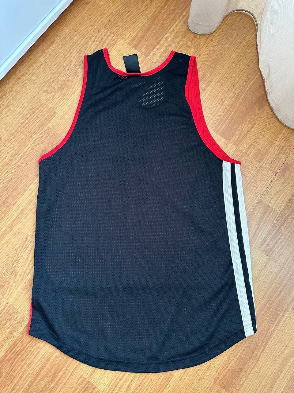 Adidas 2016 Adidas Chicago Bulls Reversible Tank Top Tee Size US M / EU 48-50 / 2 - 6 Thumbnail
