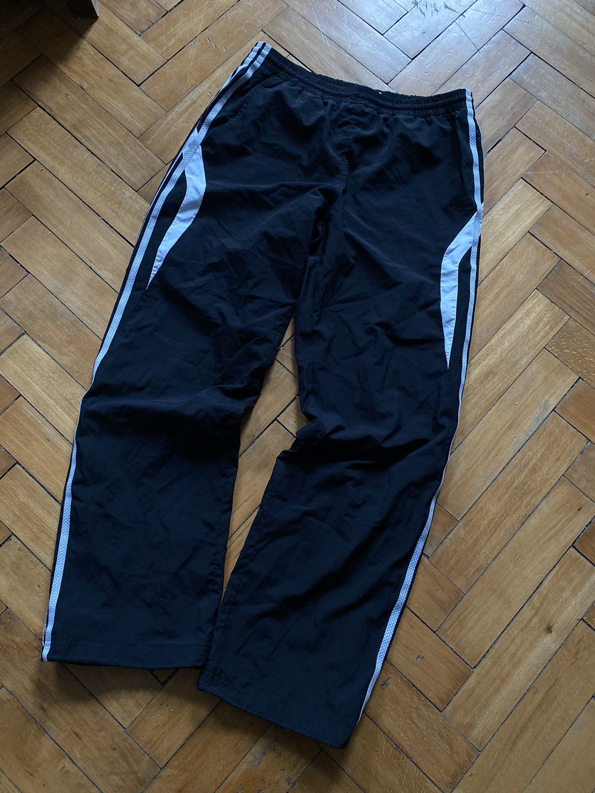 Other Vintage Baggy Adidas Track Pants Wide Leg Fit Size US 32 / EU 48 - 1 Thumbnail