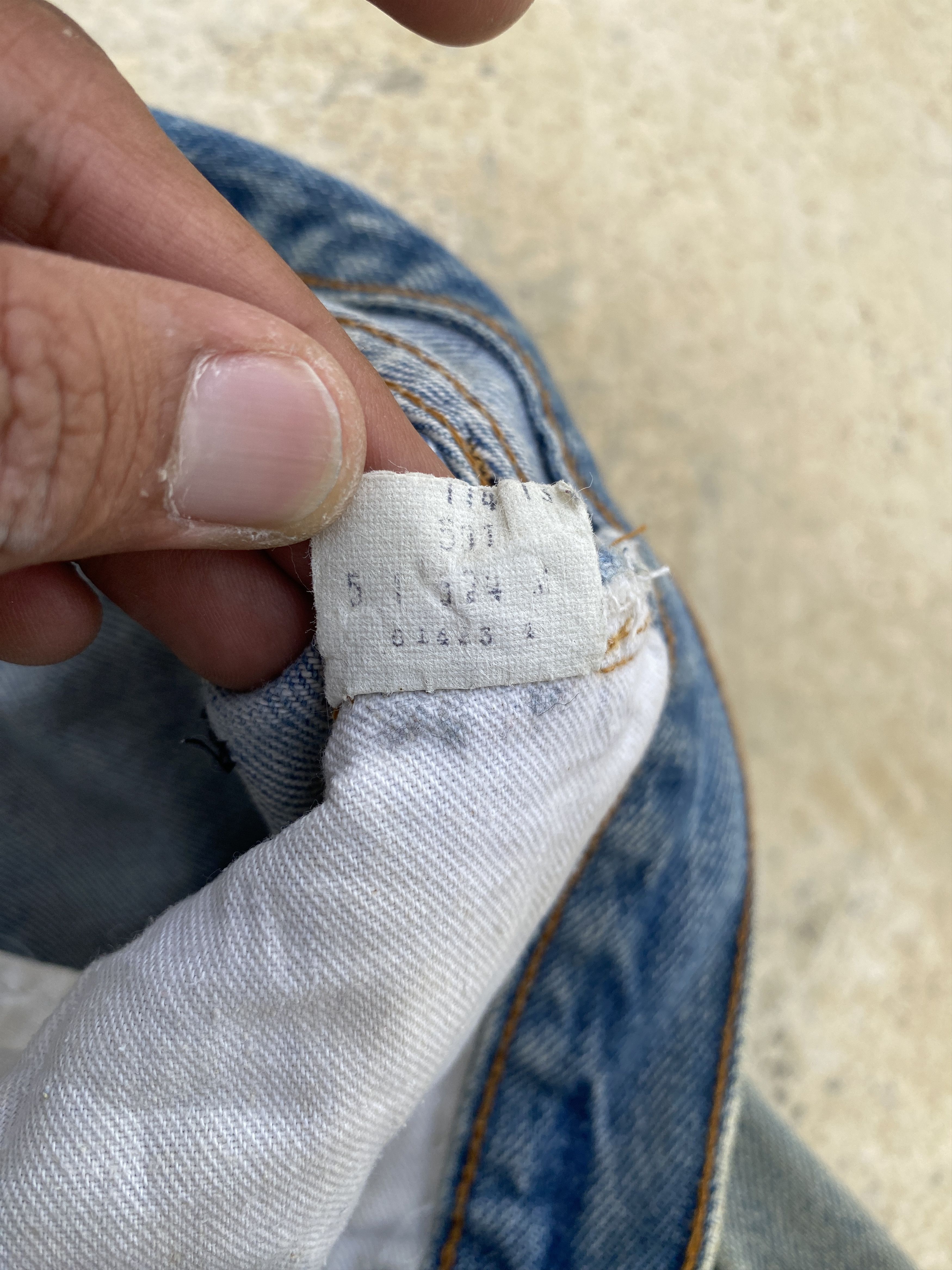 Levi's × Vintage Vintage 80s Levis 501 Redline #524 Selvedge Jeans Size US 29 - 14 Thumbnail