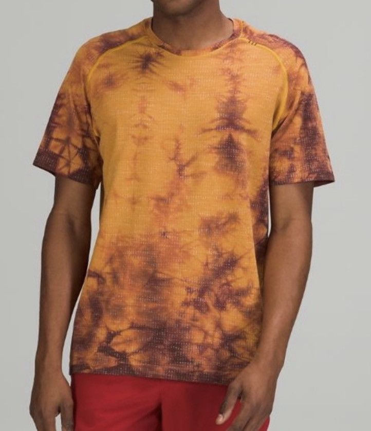 Lululemon Lululemon Men’s Tie-Dye Performance Athletic Training Shirt Size US L / EU 52-54 / 3 - 4 Thumbnail