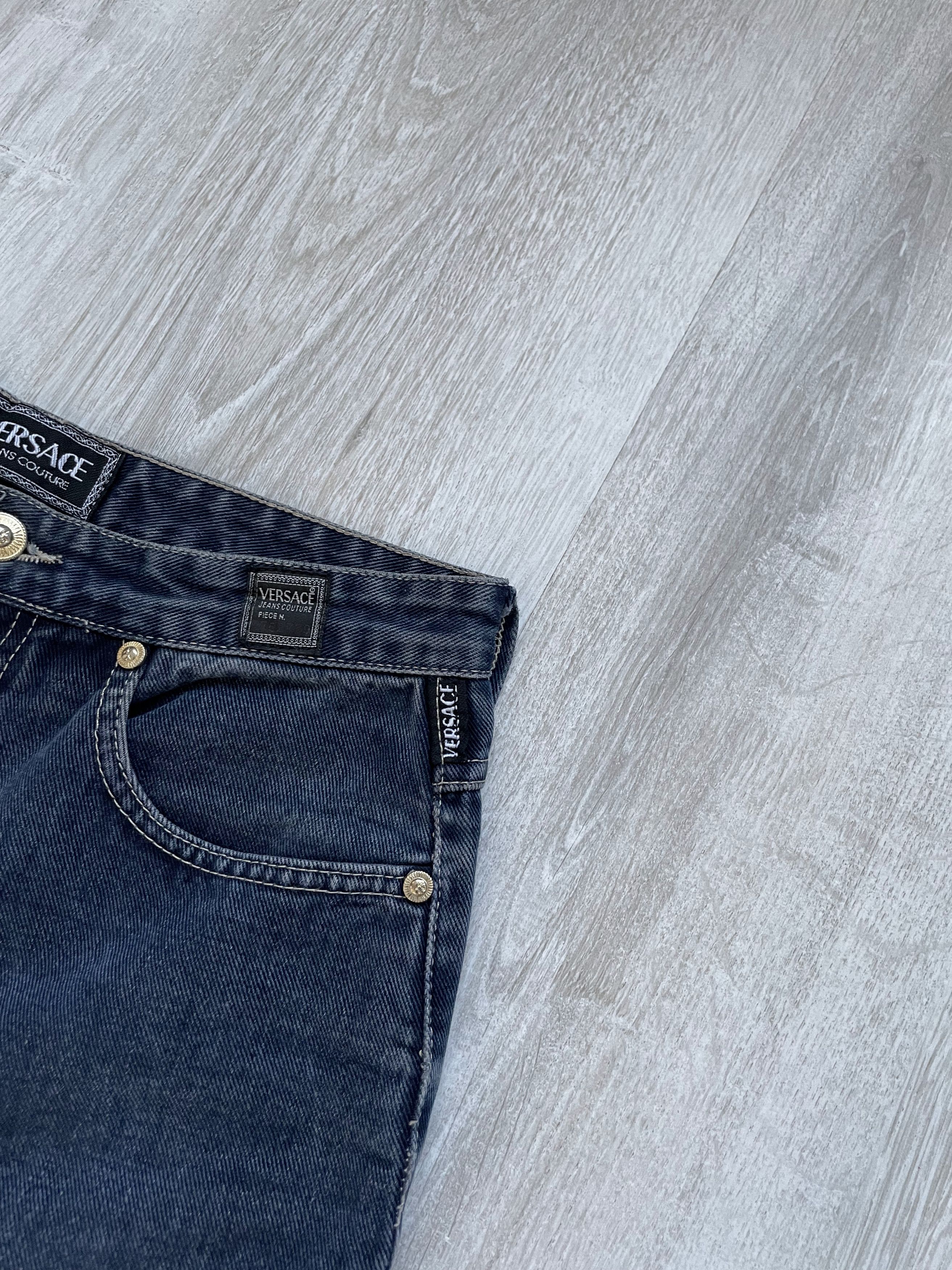 Versace Vintage 90s Versace Jeans Couture Blue Denim Made in Italy Size 28" / US 6 / IT 42 - 6 Thumbnail
