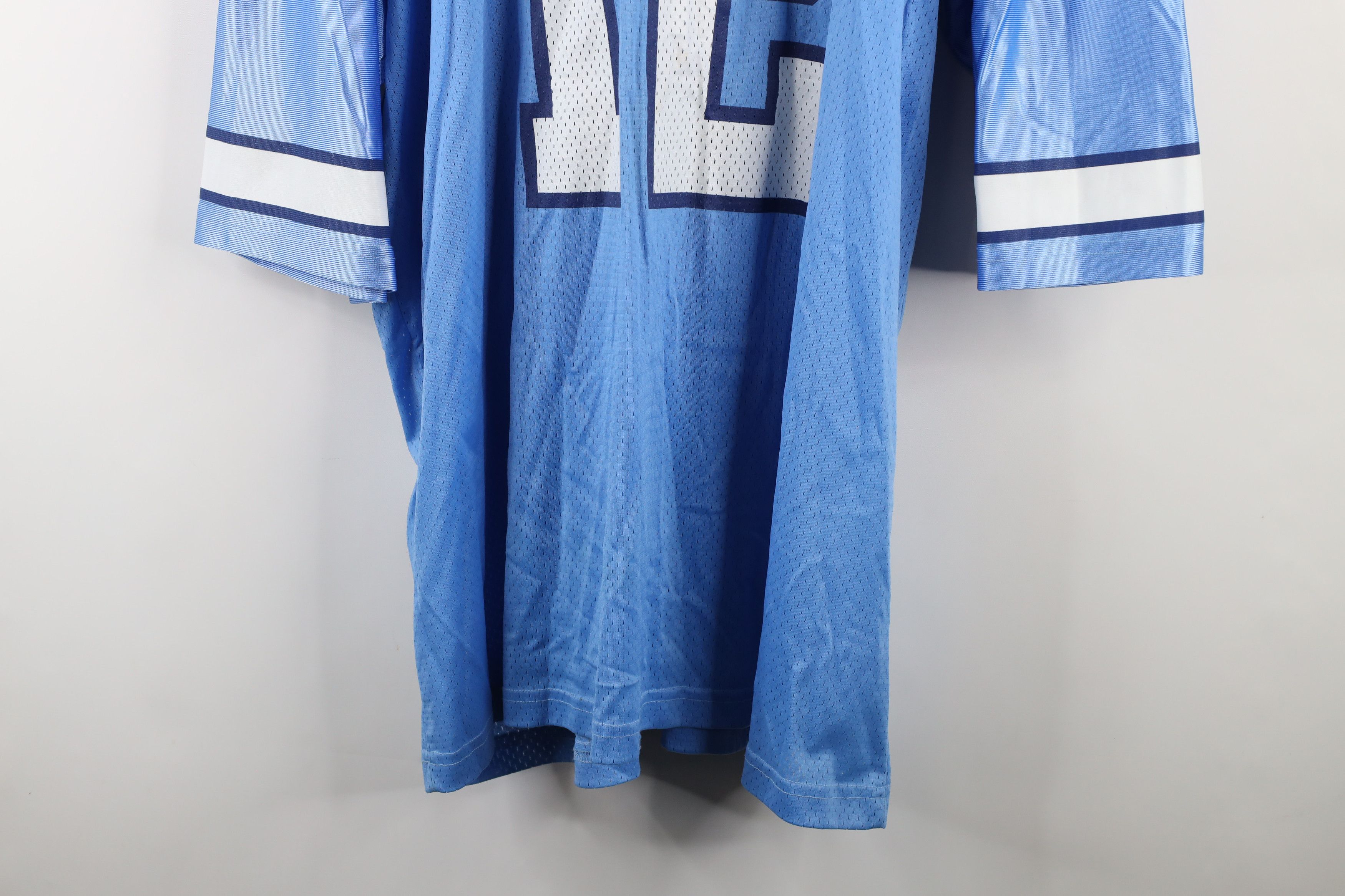 Nike × Vintage Vintage 90s Nike Distressed University of Football Jersey Size US L / EU 52-54 / 3 - 16 Thumbnail