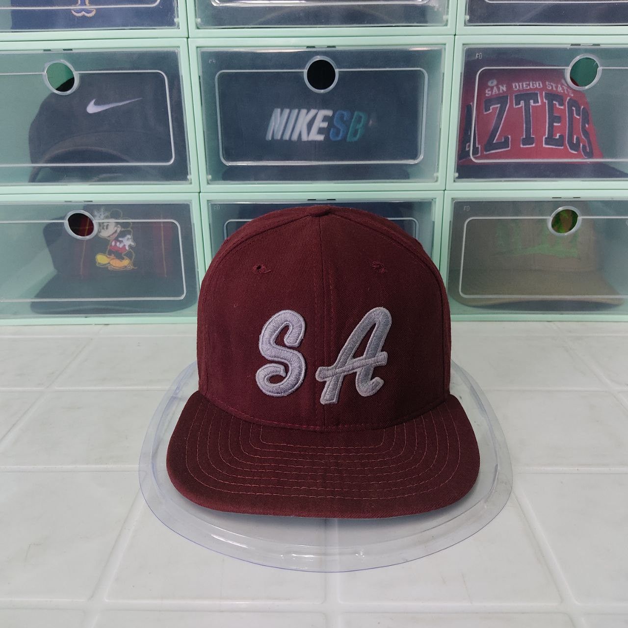 New Era × Vintage Vintage New Era Pro Design SA Size ONE SIZE - 1 Thumbnail