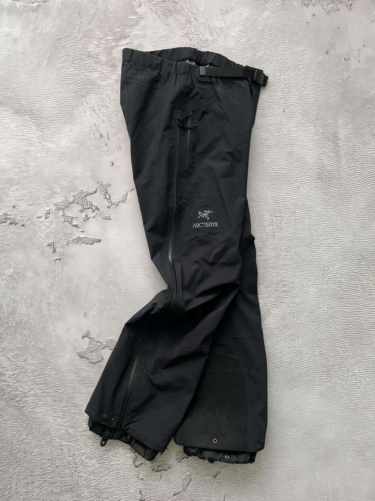 Arc'teryx Arc’teryx Beta AR Gore-Tex Pro Outdoor Life Pants Black Size 26" / US 2 / IT 38 - 1 Thumbnail
