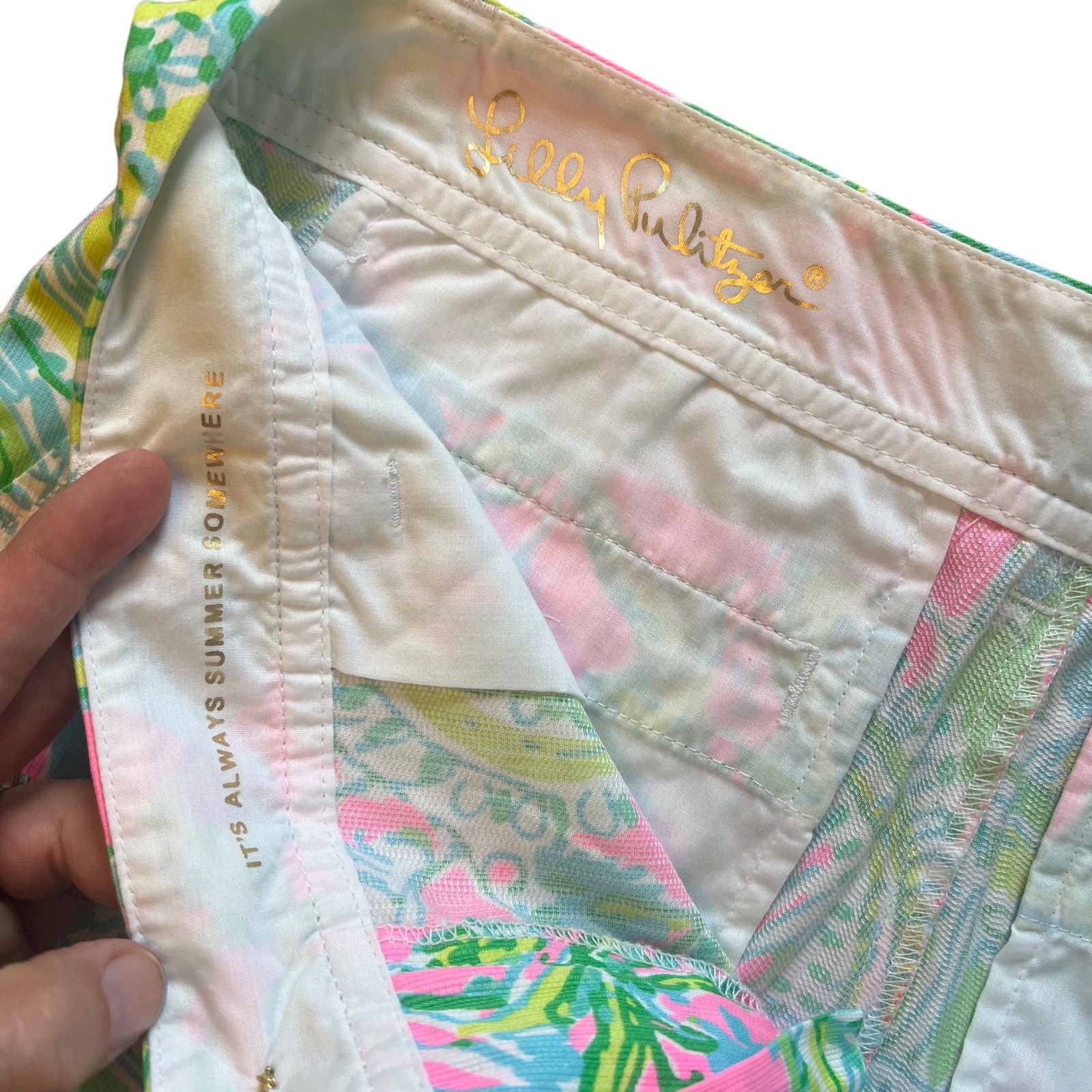 Lilly Pulitzer Lilly Pulitzer The Callahan Short Coconut Jungle Size 2 Size 26" / US 2 / IT 38 - 10 Thumbnail