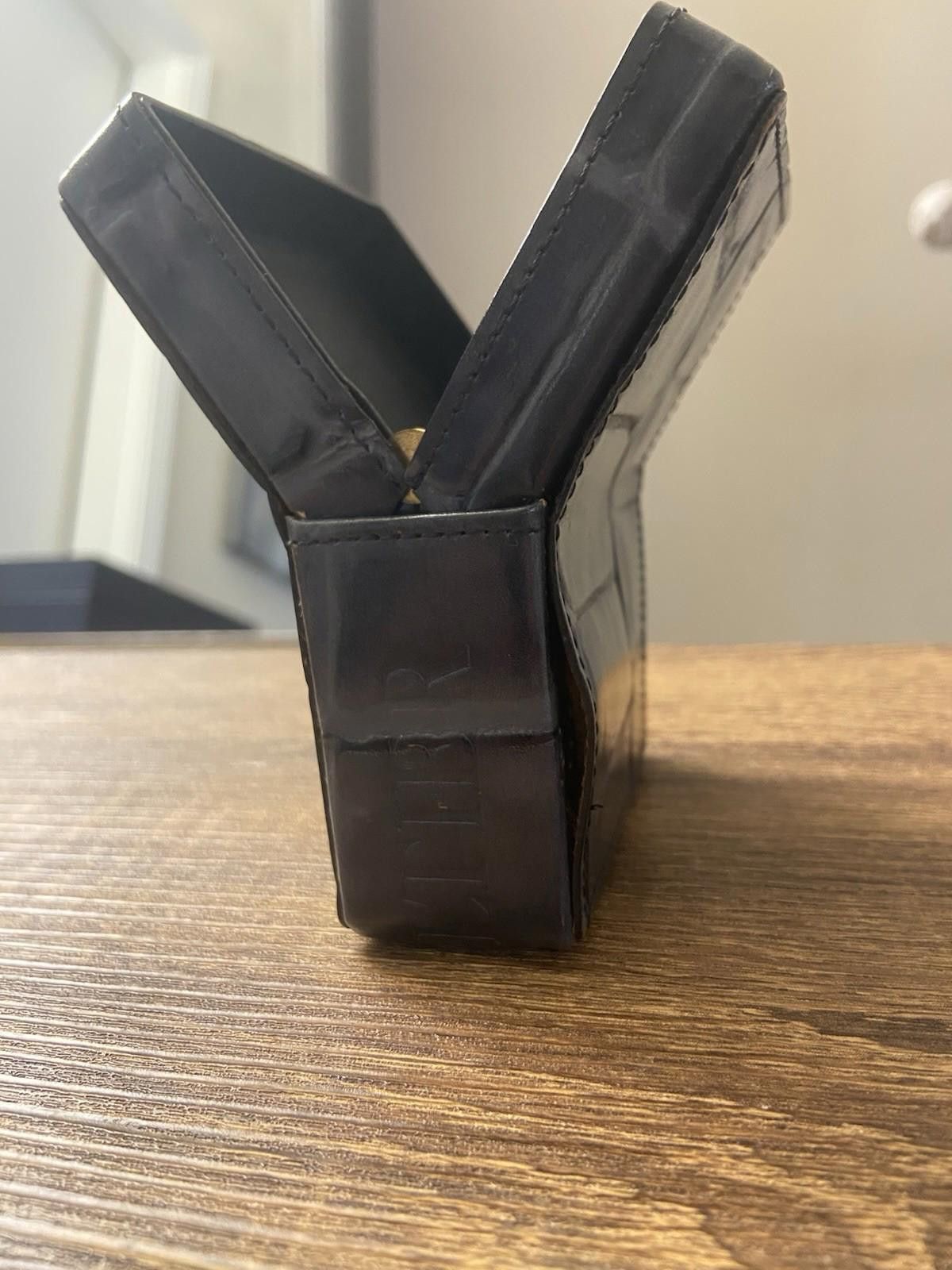 Jean Paul Gaultier Jean Paul Gaultier Gray Crocodile Leather Cigarette Case Box Size ONE SIZE - 12 Thumbnail