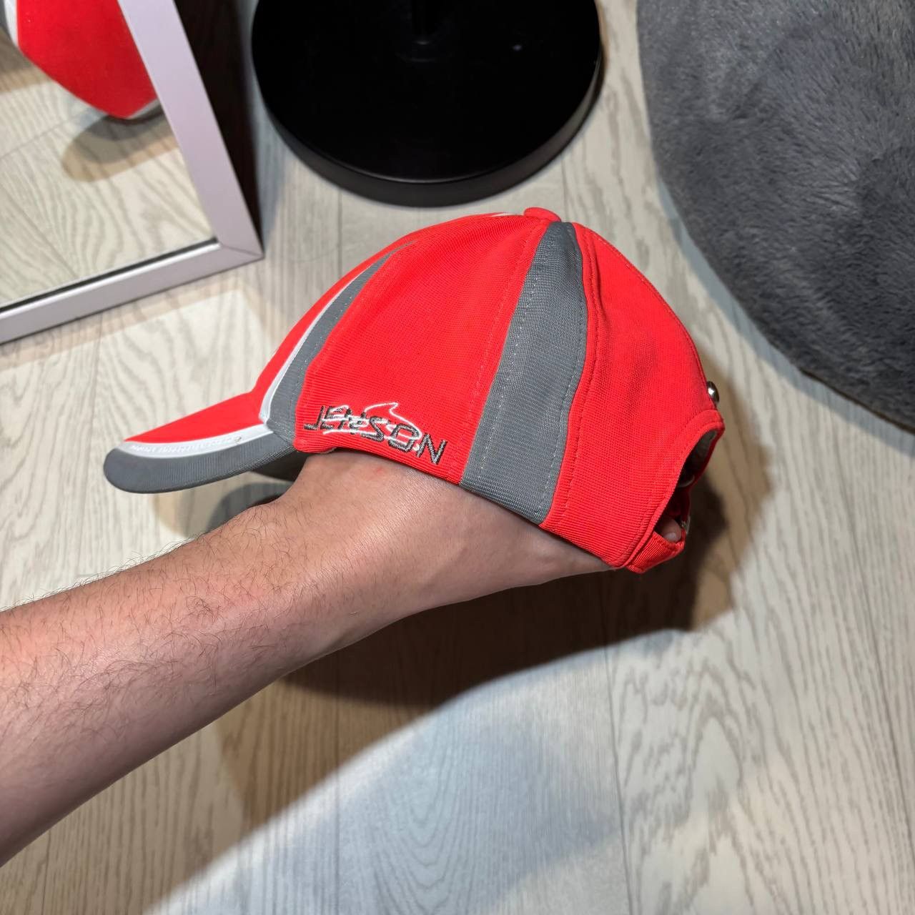 Other McLaren Mercedes Vodafone racing Cap Size:One Size Size ONE SIZE - 4 Thumbnail