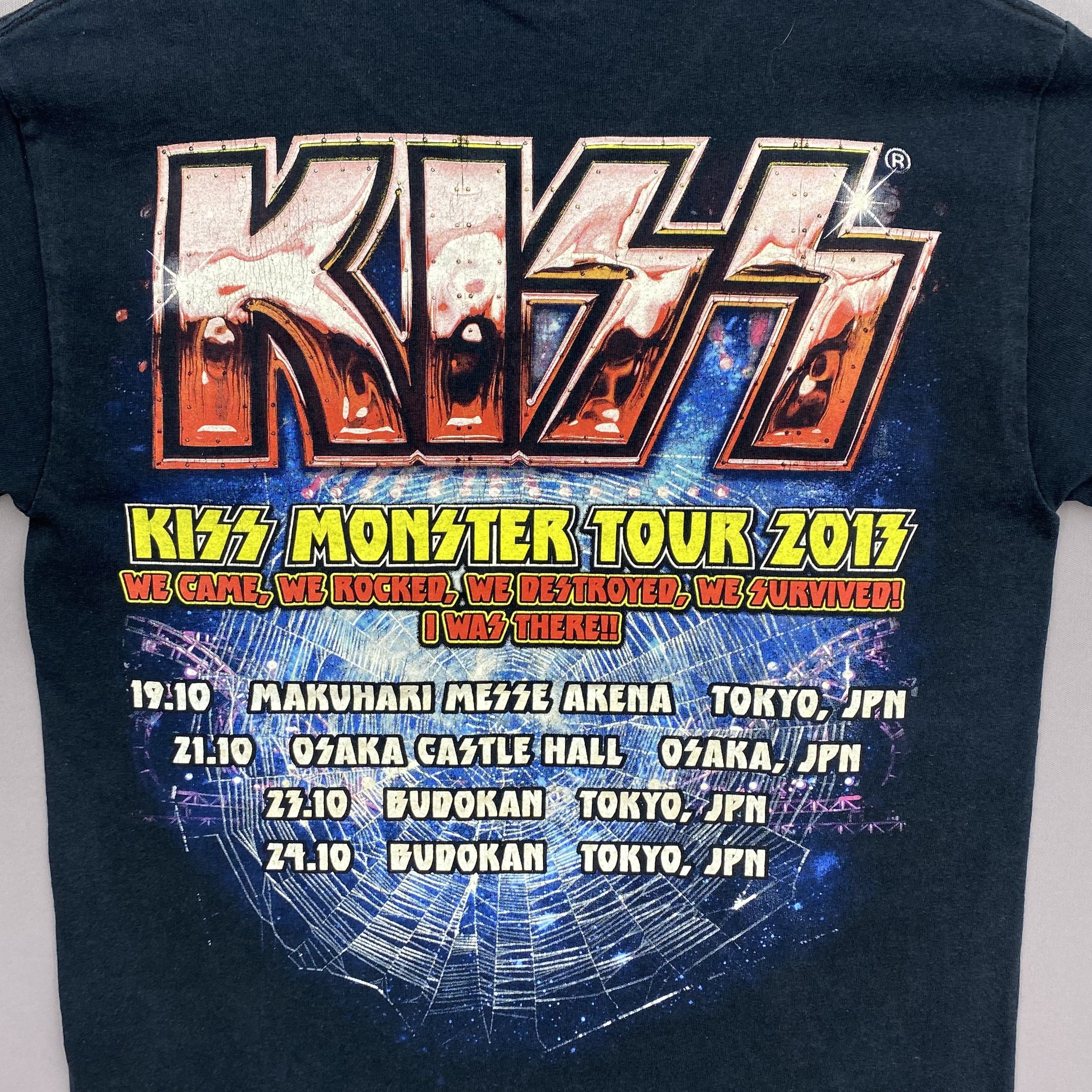 Band Tees Vintage Kiss Tshirts Monster Tour Japan Crewneck Tee Size US S / EU 44-46 / 1 - 4 Thumbnail