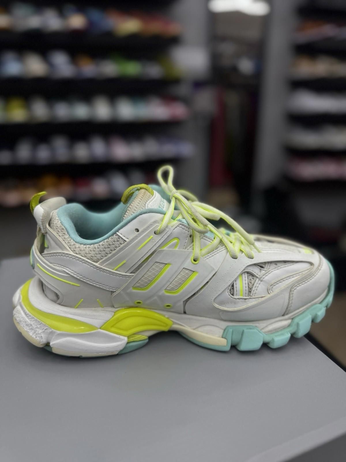 Balenciaga Size 39EU/9US (W) - Balenciaga Track| $1075 W/ Box Size US 9 / EU 42 - 4 Thumbnail