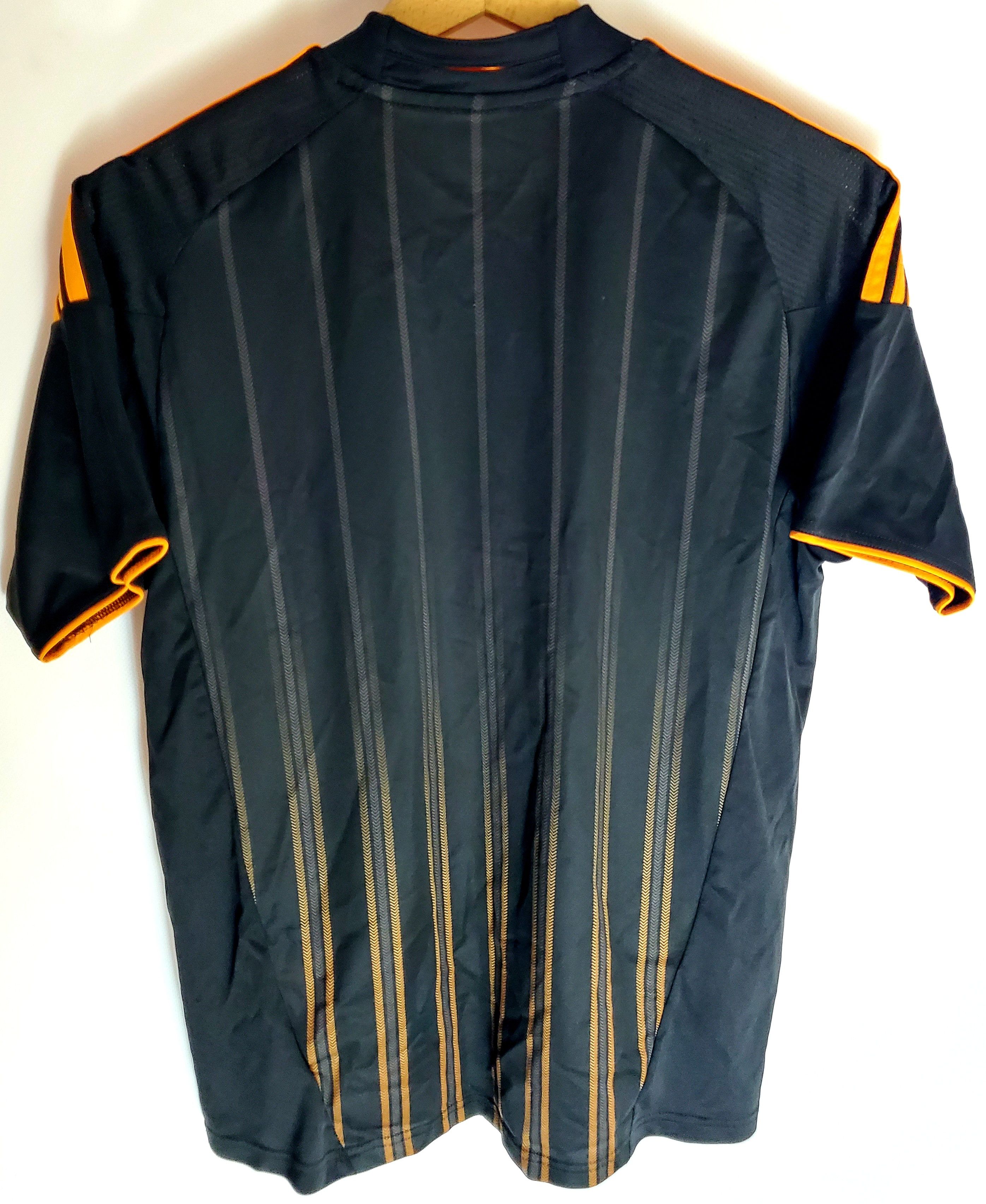 Adidas × Chelsea Soccer CHELSEA 2010-11 JERSEY SOCCER SIZE L BOYS 13-14 YEARS Size US XS / EU 42 / 0 - 4 Thumbnail