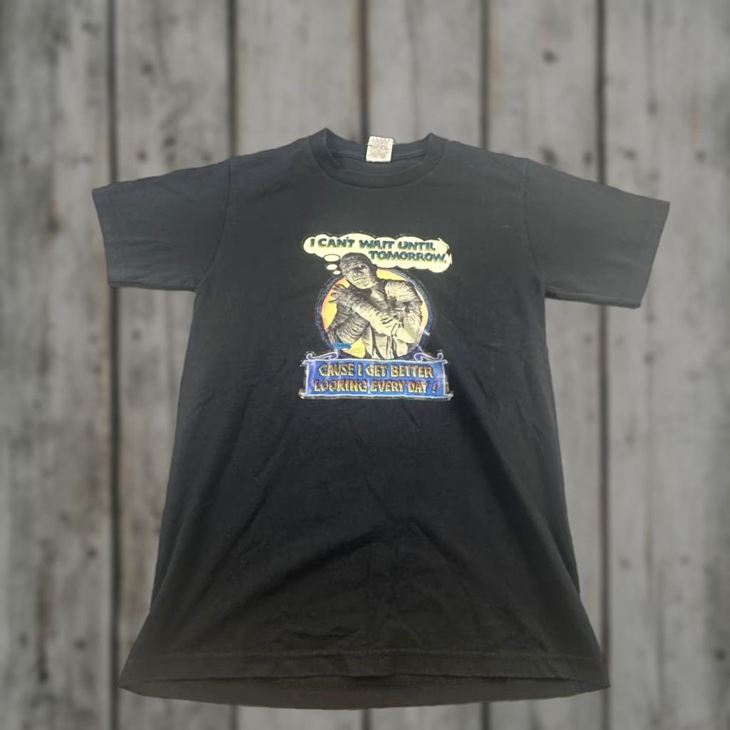 Fruit Of The Loom VINTAGE The Mummy Shirt Mens S Black Graphic Horror 90s Universal Monsters T-Shirt Crew Neck Short Sleeve Cotton Polyester FolkFruit of the Loom Size US S / EU 44-46 / 1 - 1 Thumbnail
