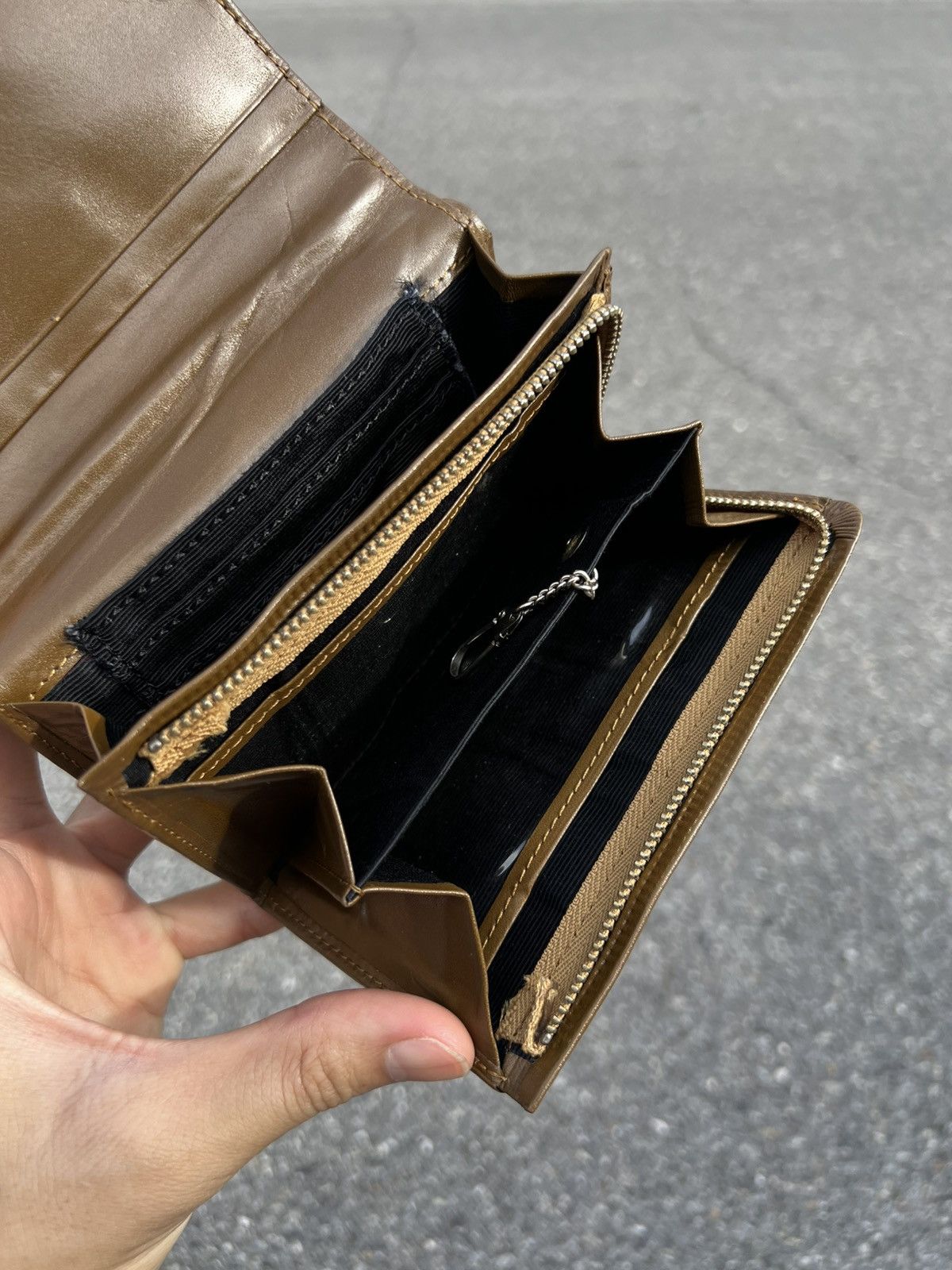 Other RARE 90s vivienne tam buddha leather wallet Size ONE SIZE - 9 Thumbnail