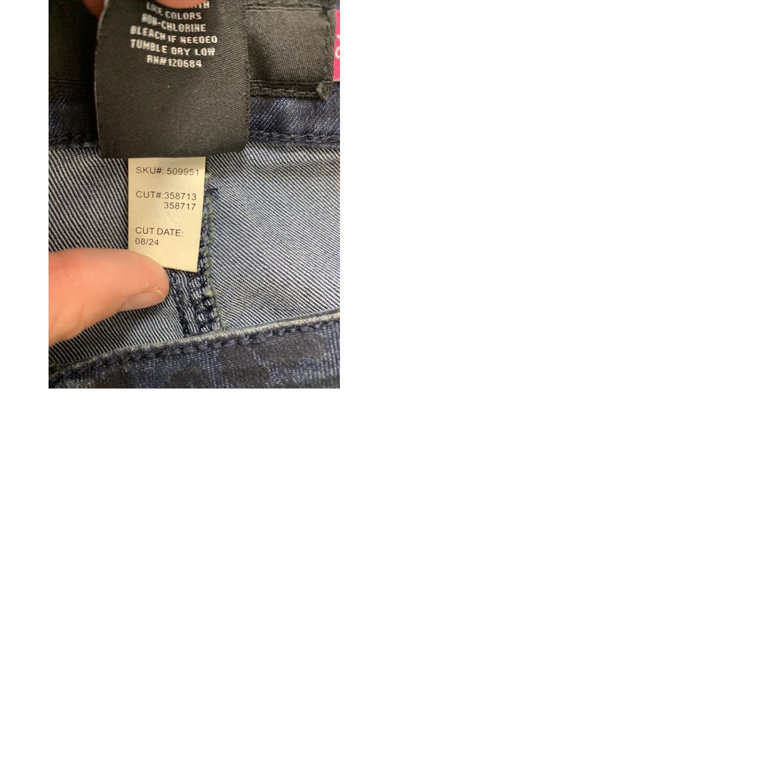 Torrid Torrid Denim Jeans Womens Plus Size 24 Dark Wash Cheetah Print Skinny Pants Jeans Size 42" / US 20 - 9 Thumbnail