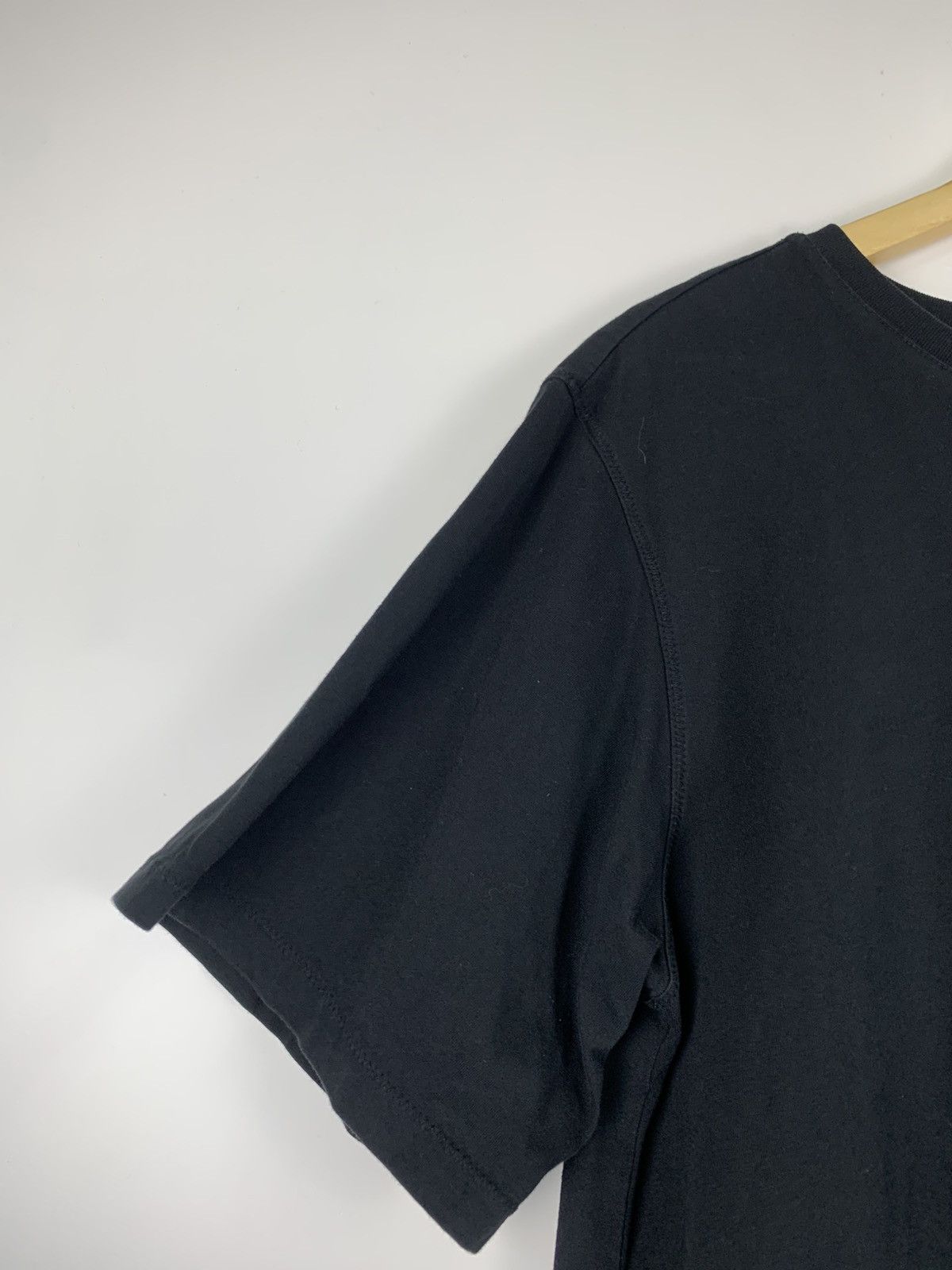 JW Anderson × Uniqlo JW Anderson Uniqlo nice design tee Size XXL / US 16-18 / IT 52-54 - 7 Thumbnail