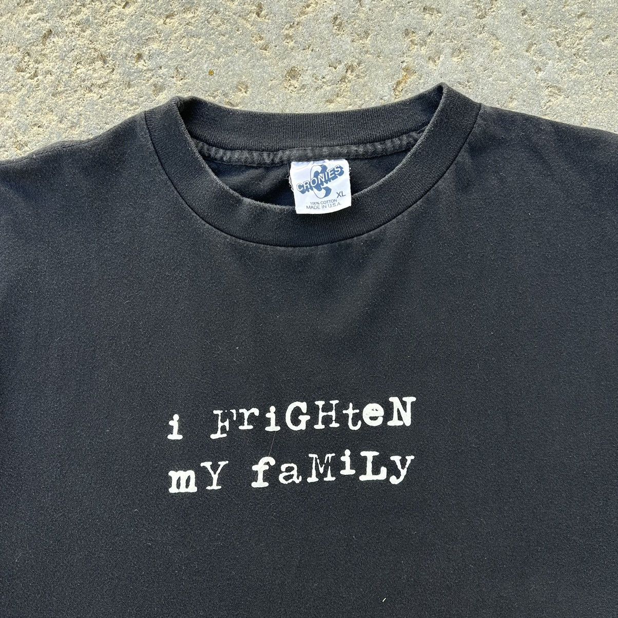 Other VTG 90’s SS I Frighten My Family Black Graphic Shirt Size US XL / EU 56 / 4 - 1 Thumbnail