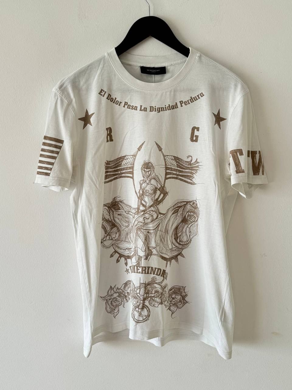 Givenchy 🔥 Givenchy Elmerinda White T-Shirt Size US M / EU 48-50 / 2 - 1 Thumbnail