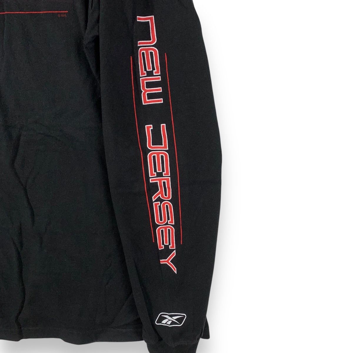 Reebok Vintage REEBOK New Jersey Devils NHL Long Sleeve Tee Shirt Size US XL / EU 56 / 4 - 5 Thumbnail