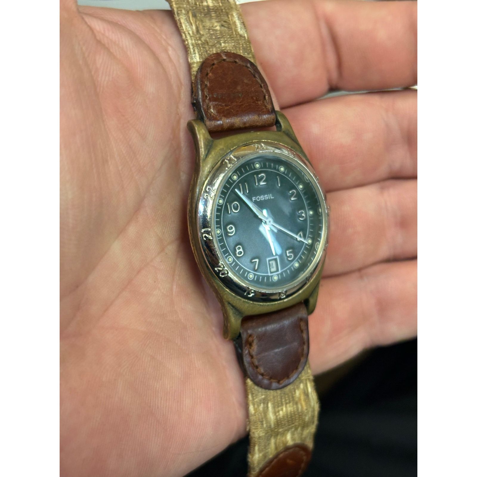 Fossil Vintage Authentic Fossil EC-6845 Men’s Watch! New Battery! Size ONE SIZE - 8 Thumbnail