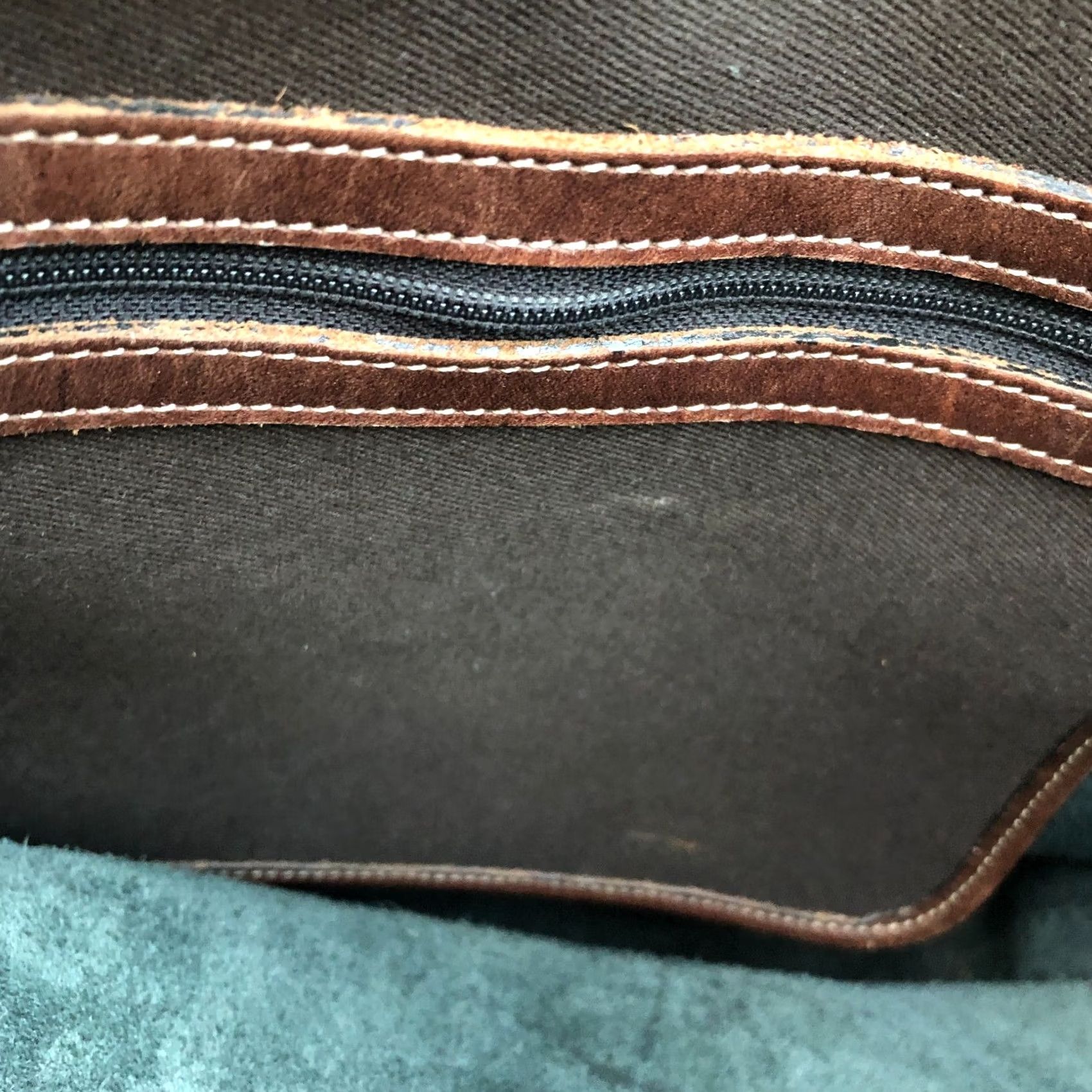 Dooney & Bourke VINTAGE Dooney & Bourke Leather Tote Bag Purse Shoulder Leather Black Buckle Bag Womens Large 12" W x 11.5" H x 6" D Brown/Black Buckle Leather Size ONE SIZE - 7 Thumbnail