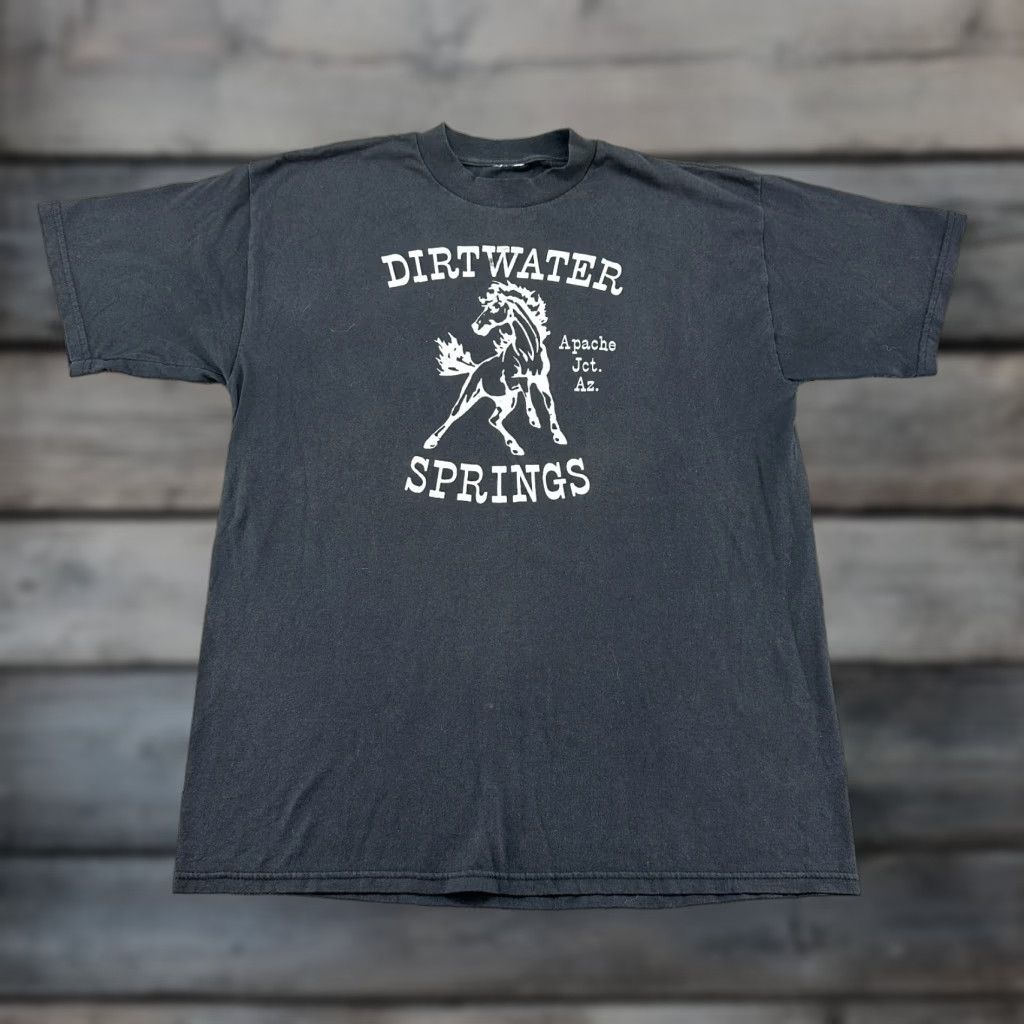 Jerzees VINTAGE Dirtwater Springs Shirt Mens L Black Horse Apache Junction Wrangler 90s Size US L / EU 52-54 / 3 - 1 Thumbnail