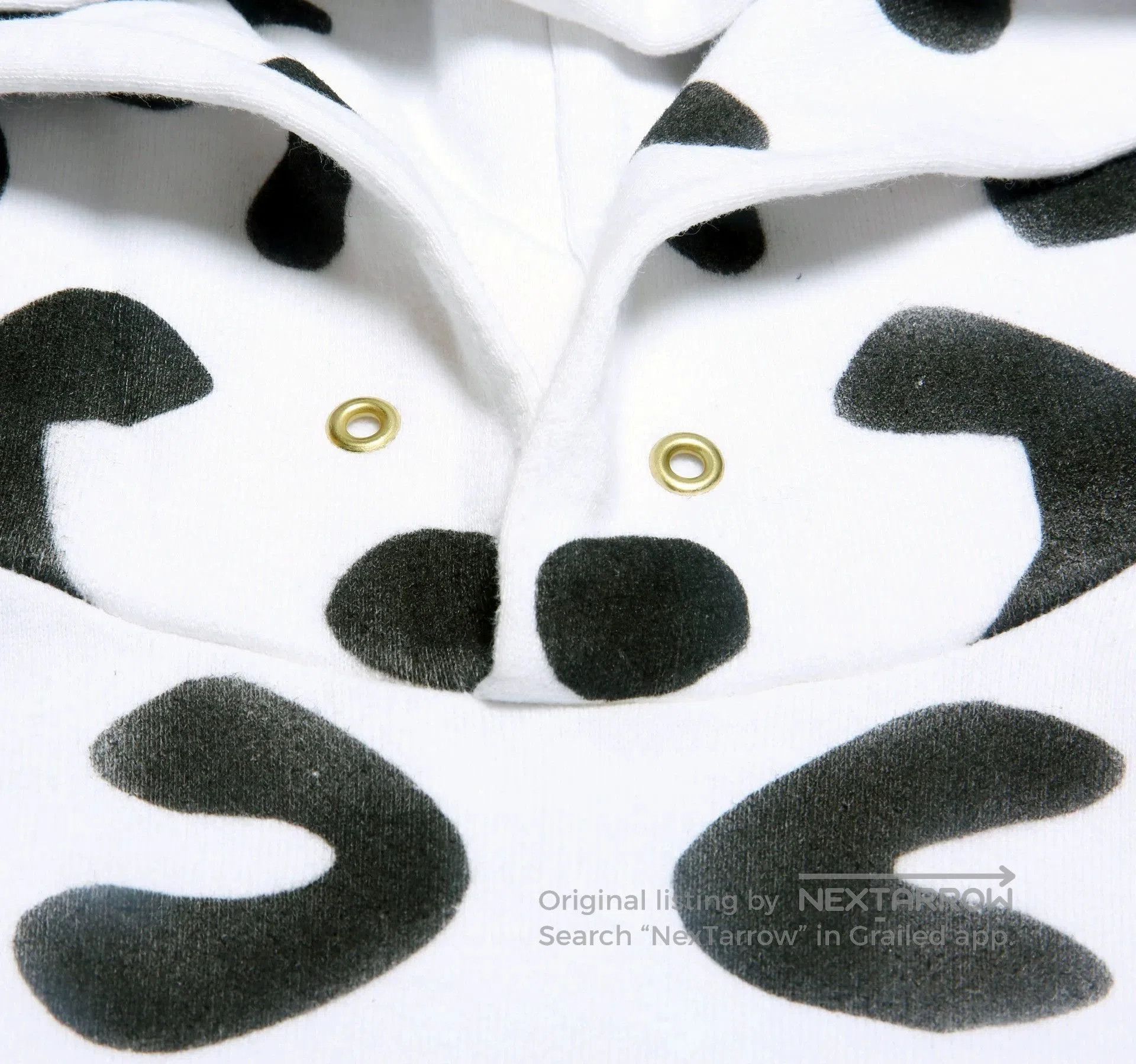 Visvim White Leopard Print Hoodie with 'PEERLESS' Graphic. Size US L / EU 52-54 / 3 - 4 Thumbnail