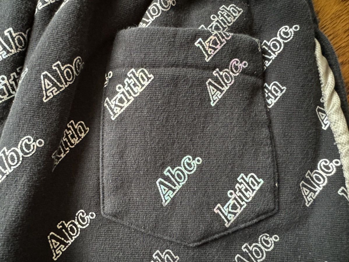 Advisory Board Crystals × Kith Small Holographic Print Sweatpant Black ABC Pants 123. Size US 30 / EU 46 - 6 Thumbnail