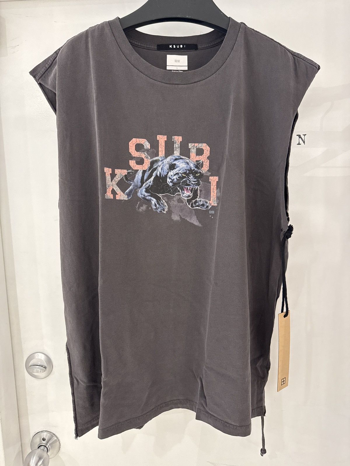 ◆KSUBI◆ Apex Biggie T-Shirt ロゴ デザインTシャツ Ksubi Apex Biggie T-shirt | Black | FARFETCH