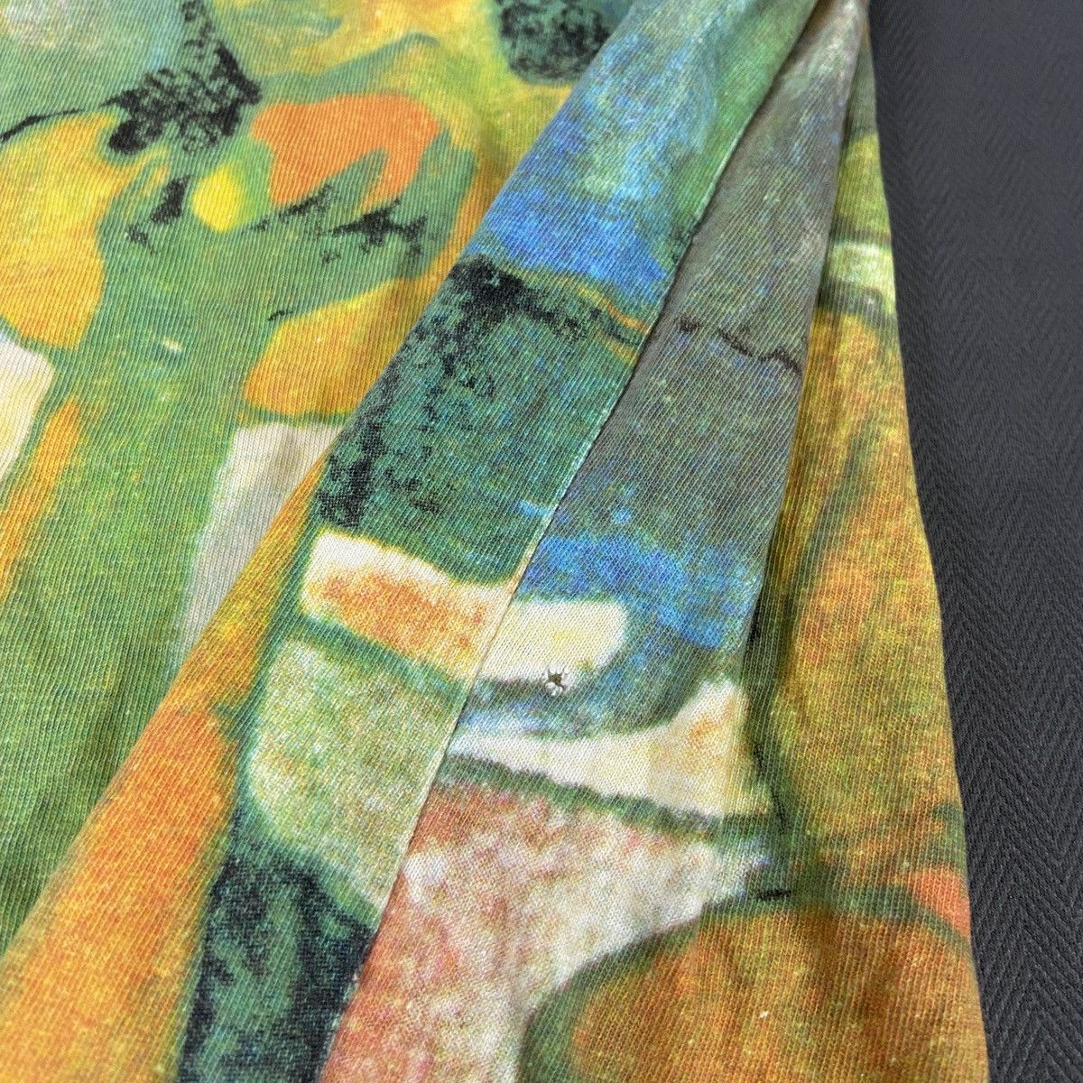 Vintage VINTAGE 90’s HOMME ET FEMME FULLPRINT TEE Size US L / EU 52-54 / 3 - 8 Thumbnail