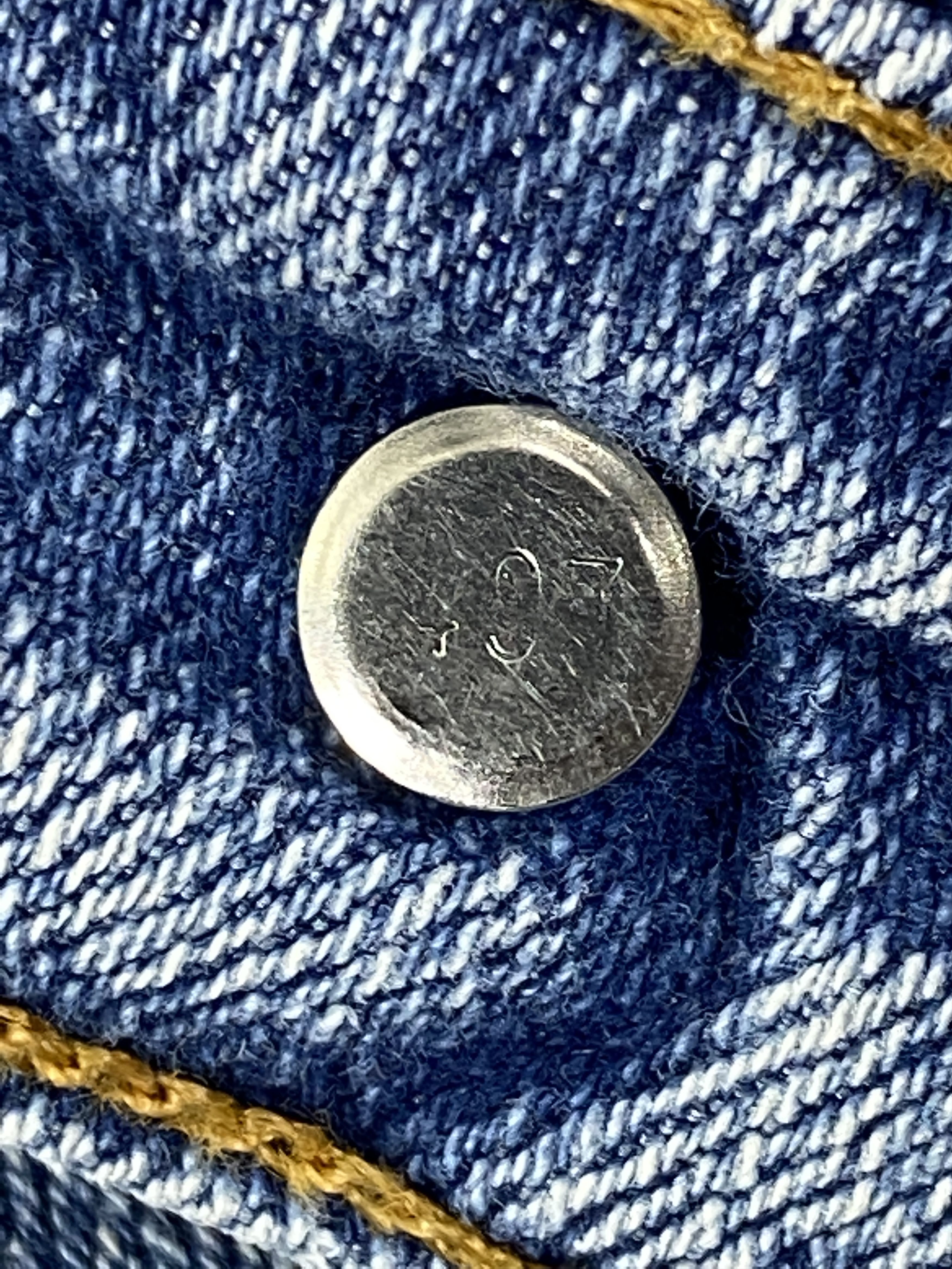 Levi's Distressed Blue Vintage Levi's 515 35x32.5 Denim -JN1984 Size US 35 - 7 Thumbnail