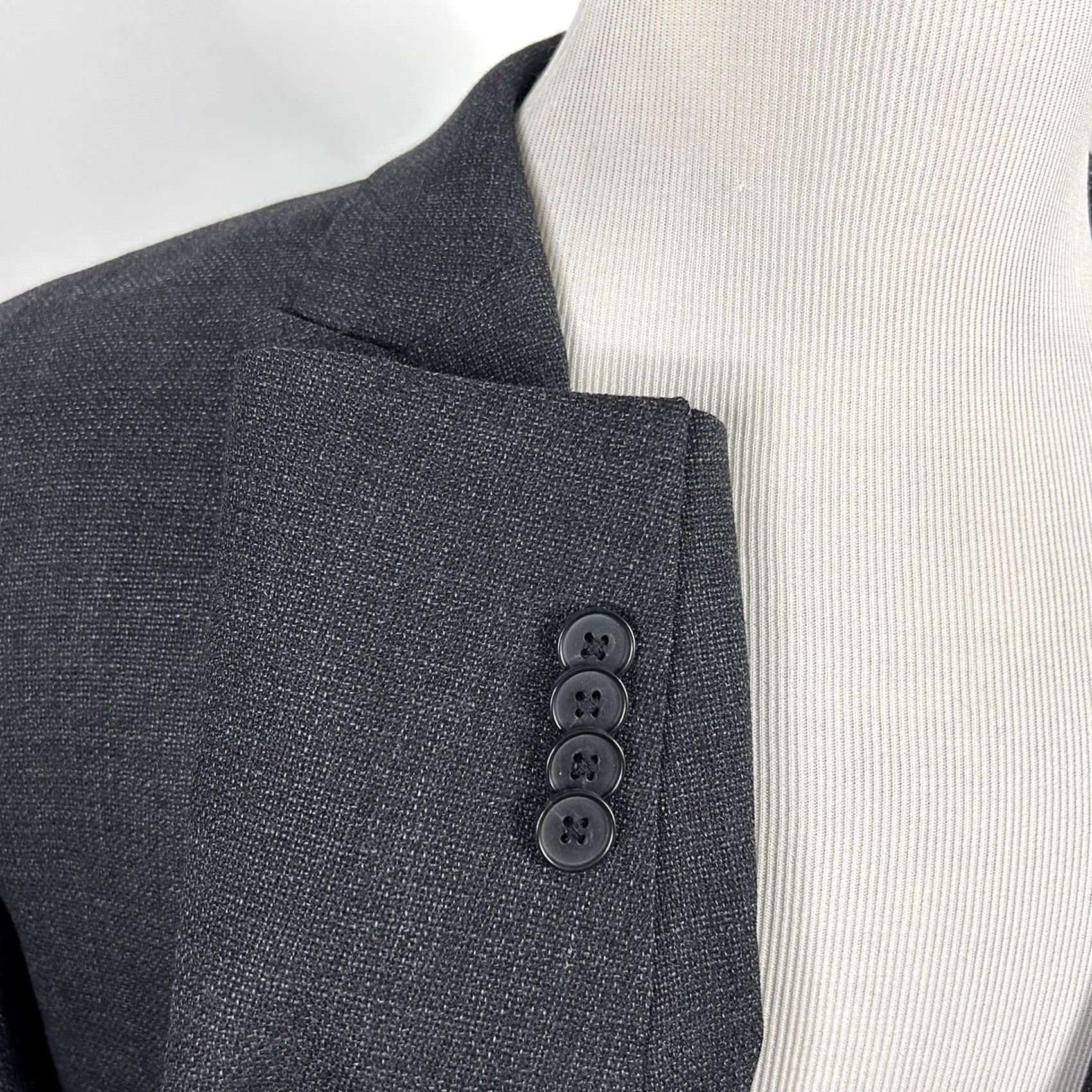 Kenneth Cole Kenneth Cole Sport Coat 48L Wool Gray Knit Peak Lapel Two Button Double Vented Men Adult Regular Jacket Coat Long Solid Wool 48 Mens Size US XS / EU 42 / 0 - 5 Thumbnail