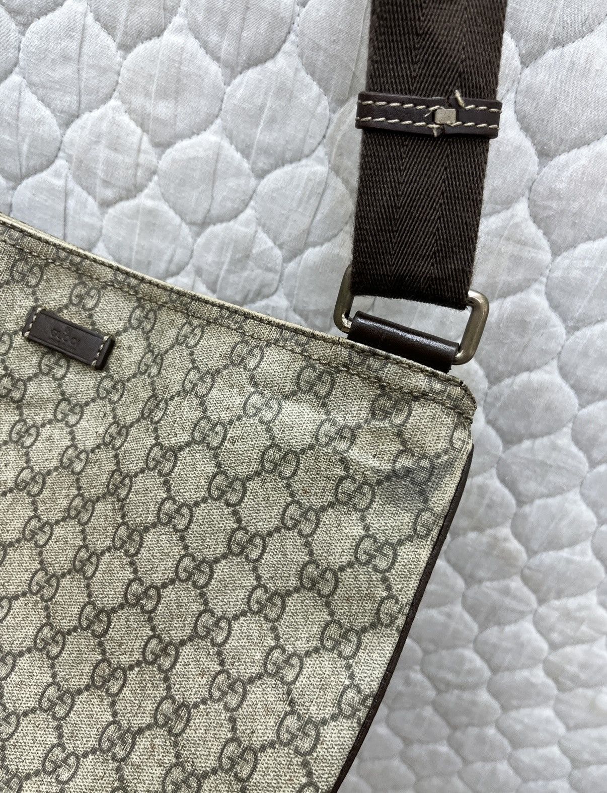 Gucci 🔥🔥🔥AUTHENTIC VINTAGE GUCCI MONOGRAM BAG Size ONE SIZE - 4 Thumbnail