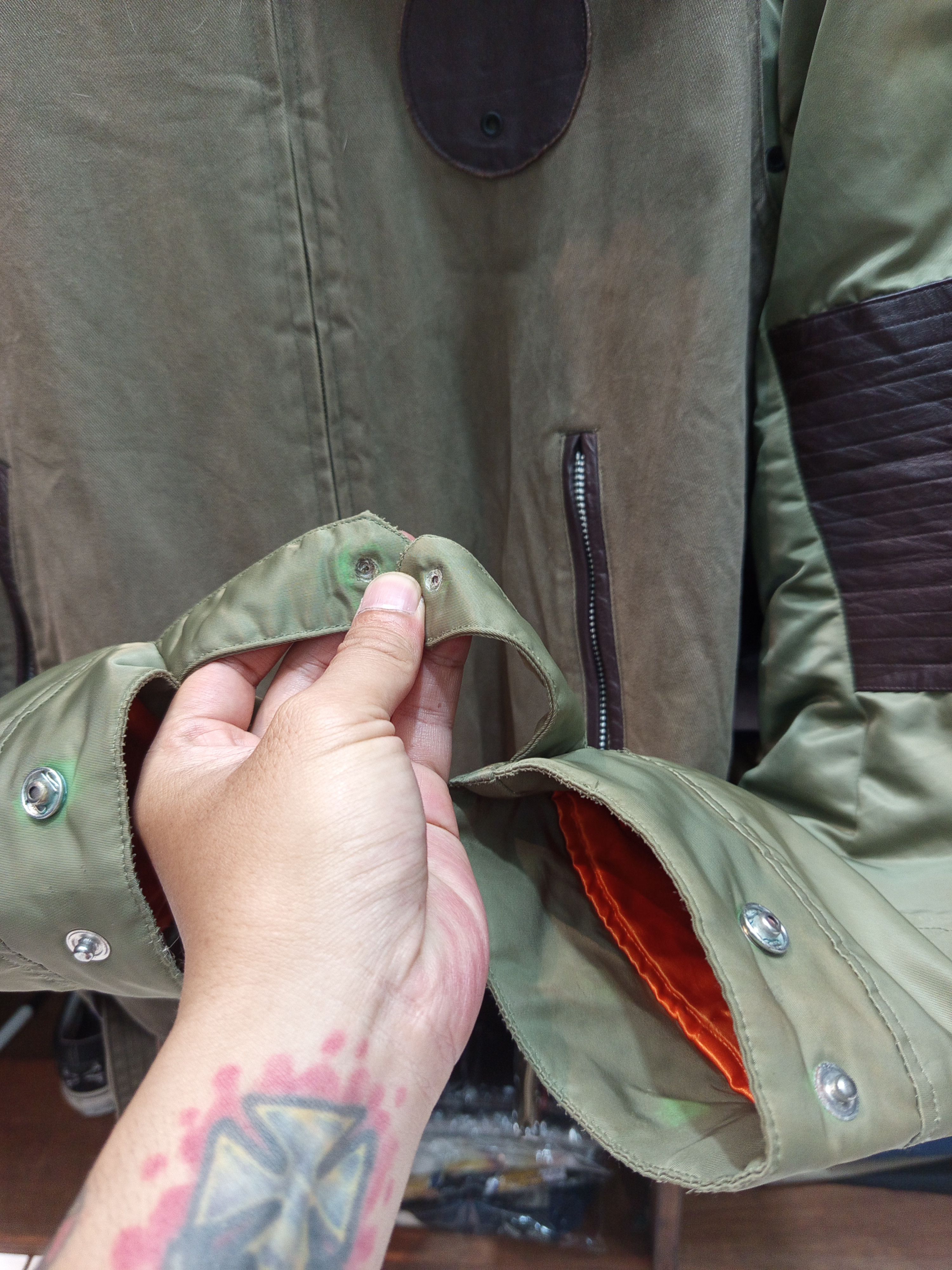 Unrivaled Unrivaled The most Anarchic Jacket Size US M / EU 48-50 / 2 - 17 Thumbnail