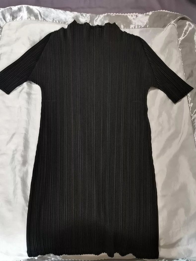 Issey Miyake Issey Miyake sizeL3 Black semi-high-neck short-sleeved shi Size XS / US 0-2 / IT 36-38 - 1 Thumbnail