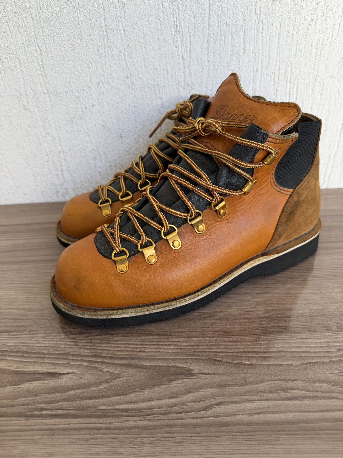 Danner vertigo 1845 Boots Size US 8.5 / EU 41-42 - 2 Thumbnail