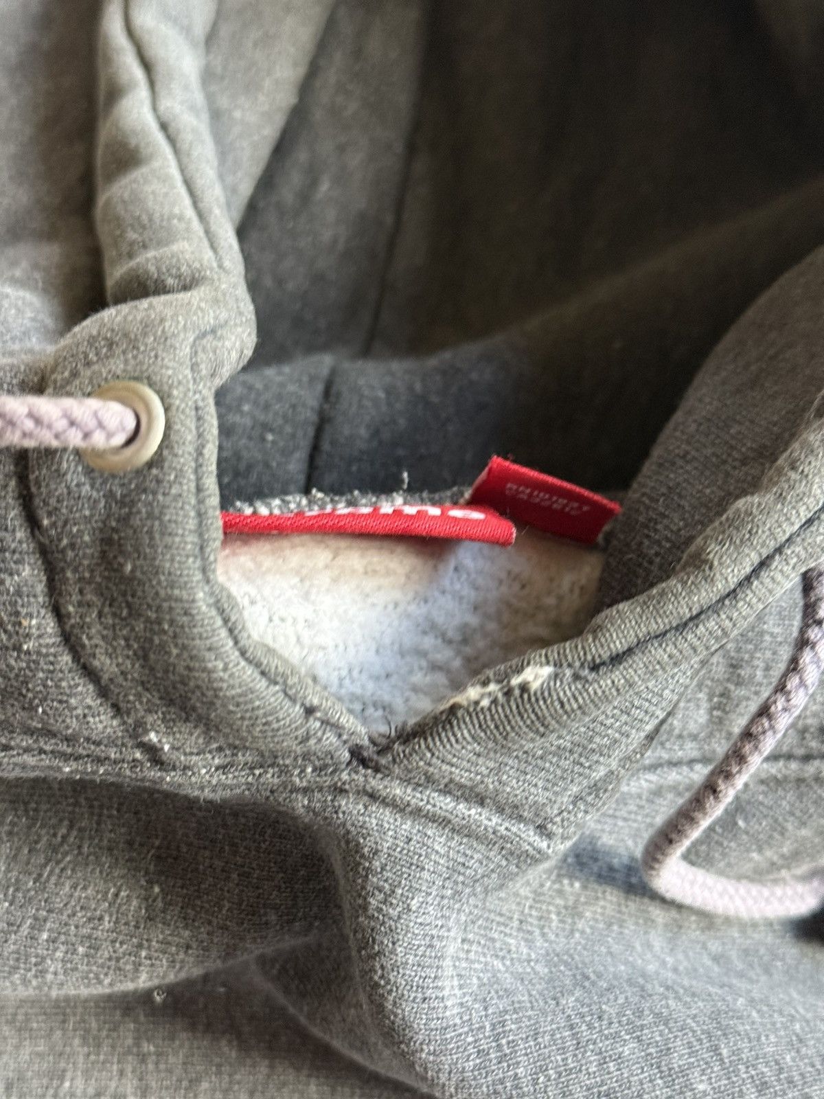 Supreme 1999 Supreme Charcoal Grey box logo hoodie Size US L / EU 52-54 / 3 - 8 Thumbnail