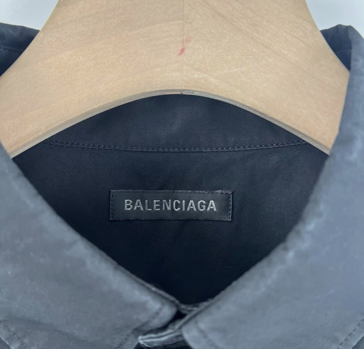 Balenciaga Balenciaga Black Vinyl Embroidered Coke Shirt K12 Size US L / EU 52-54 / 3 - 4 Thumbnail