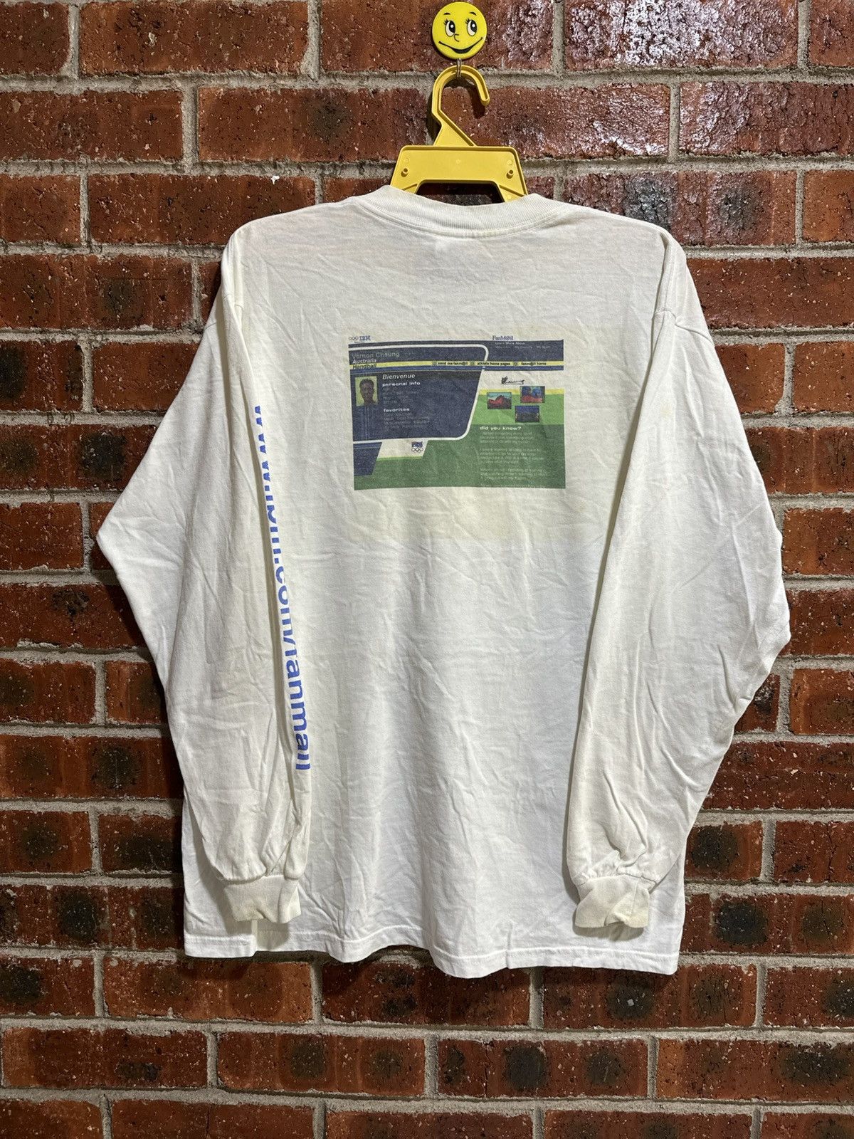 Apple Vintage Sydney 2000 Ibm Worldwide Partner Long Sleeve Tee Size US L / EU 52-54 / 3 - 1 Thumbnail