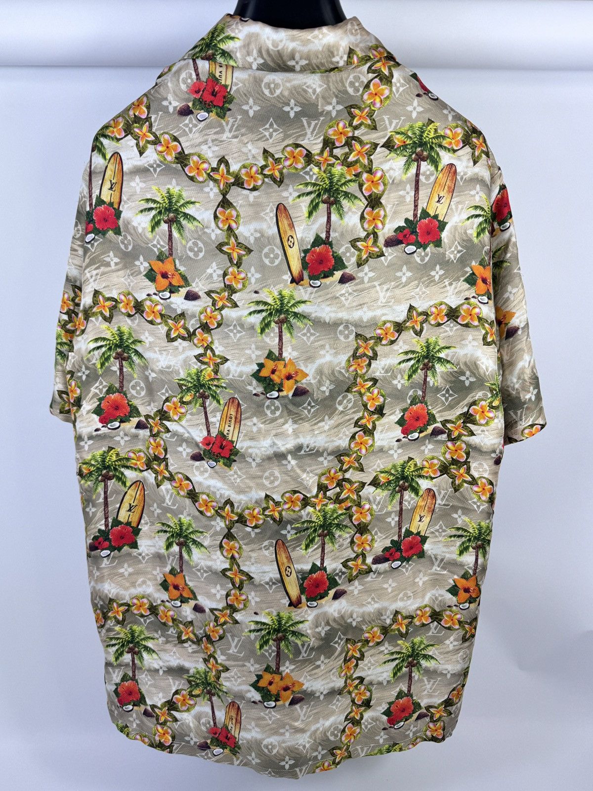 Louis Vuitton × Pharrell MONOGRAM PRINT HAWAII SILK SHIRT 1AFQYT Size US L / EU 52-54 / 3 - 2 Thumbnail