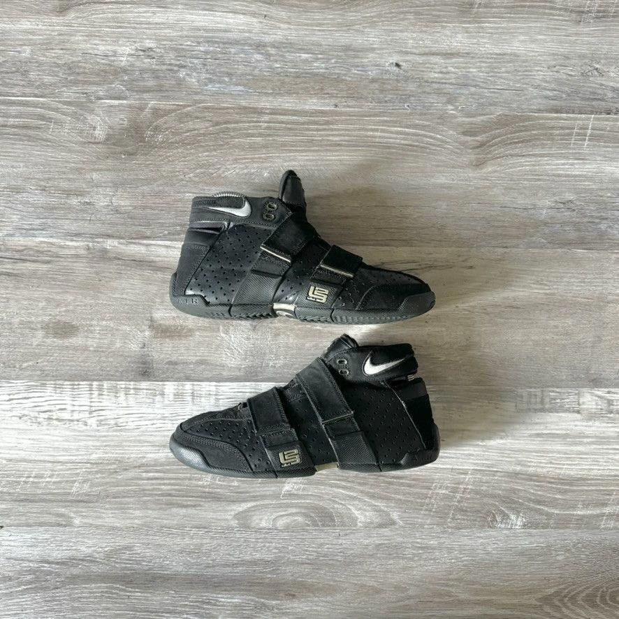 Nike NIKE • LeBron Air 20-5-5 GS "Black" (6M) Size US 6 / EU 39 - 1 Thumbnail