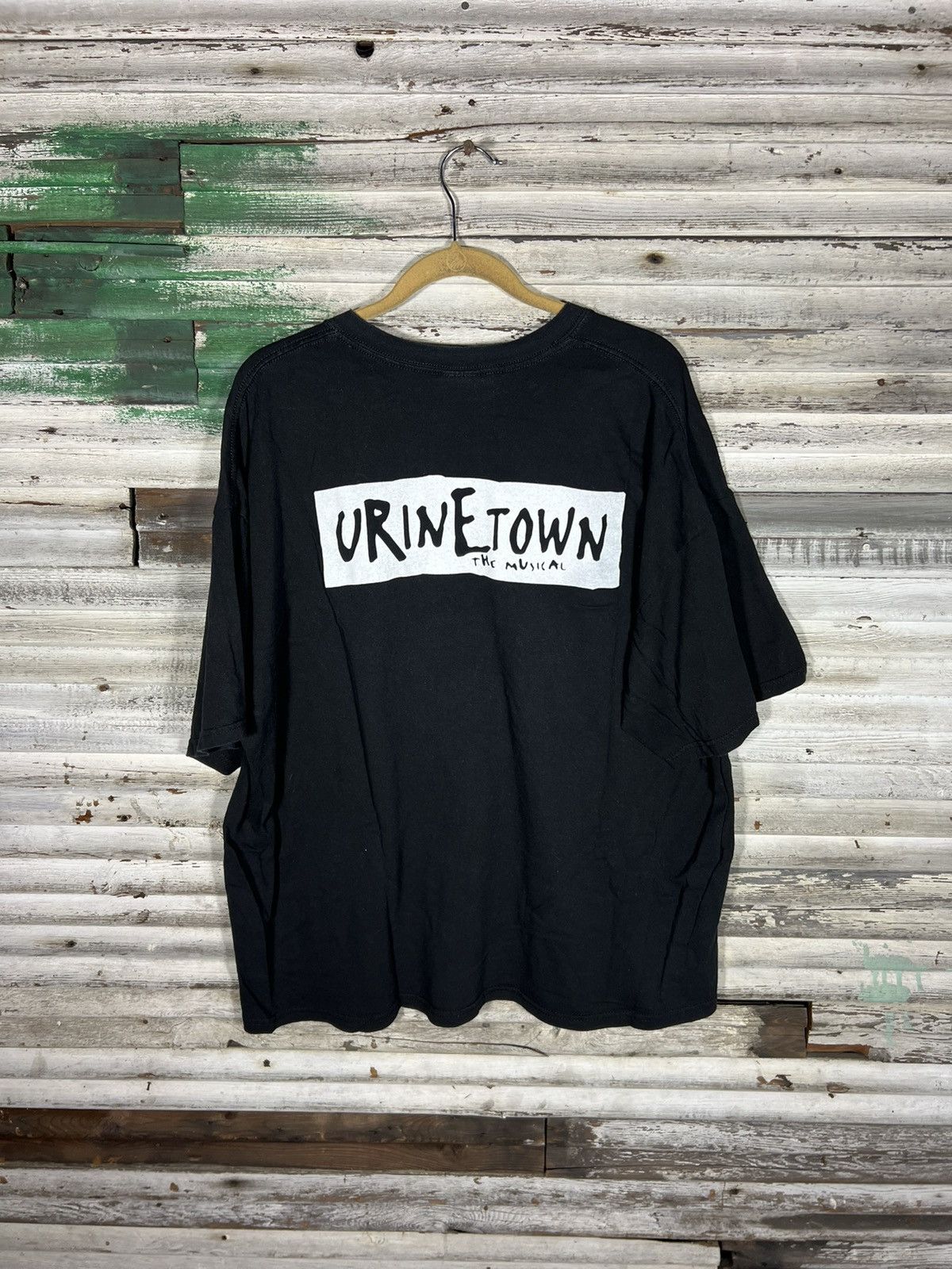 Vintage Vintage Urinetown The Musical Shirt Size US XXL / EU 58 / 5 - 1 Thumbnail