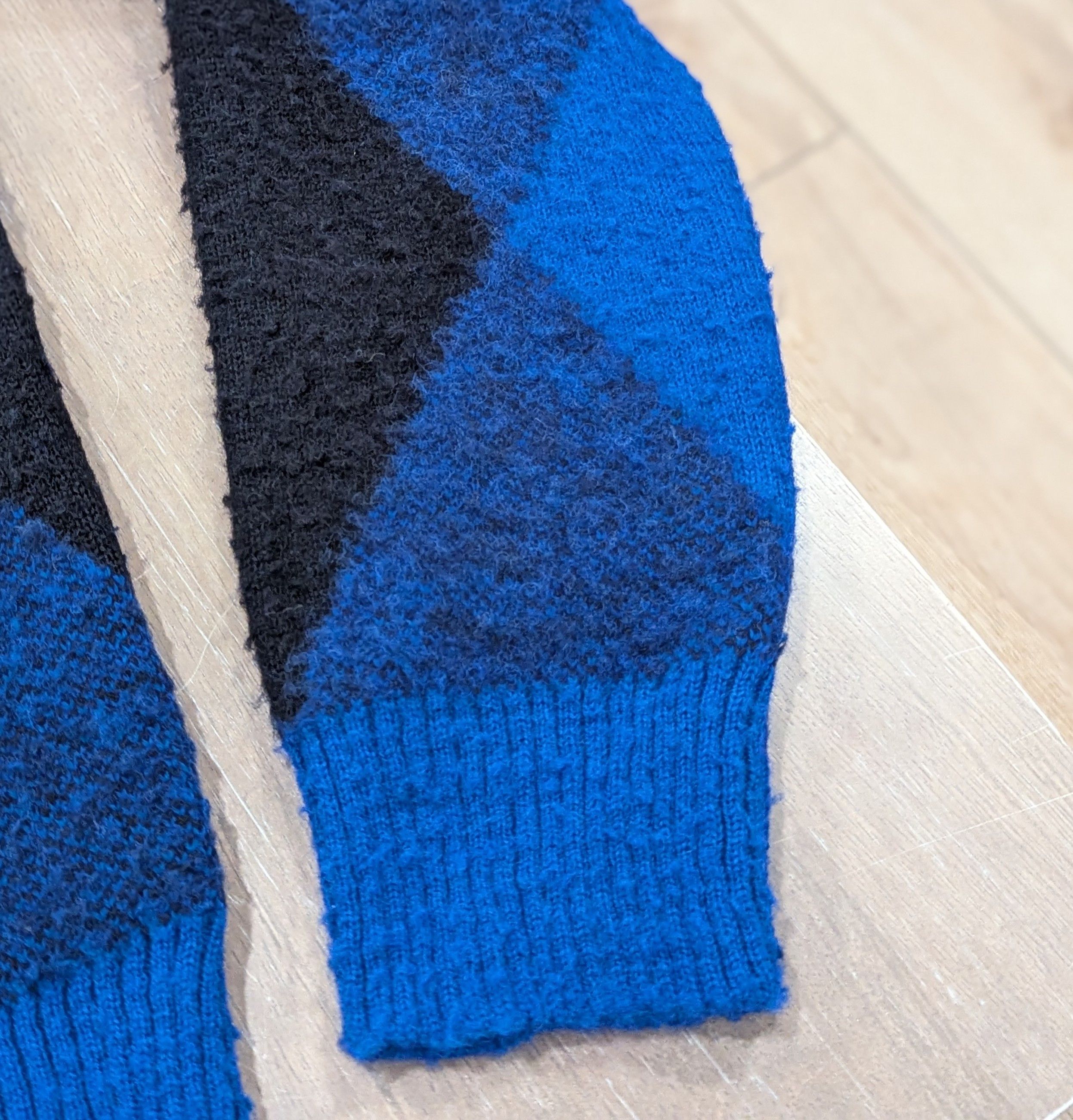 Burberry Burberry Argyle Check EKD Wool Crewneck Sweater Blue Medium Size US M / EU 48-50 / 2 - 4 Thumbnail