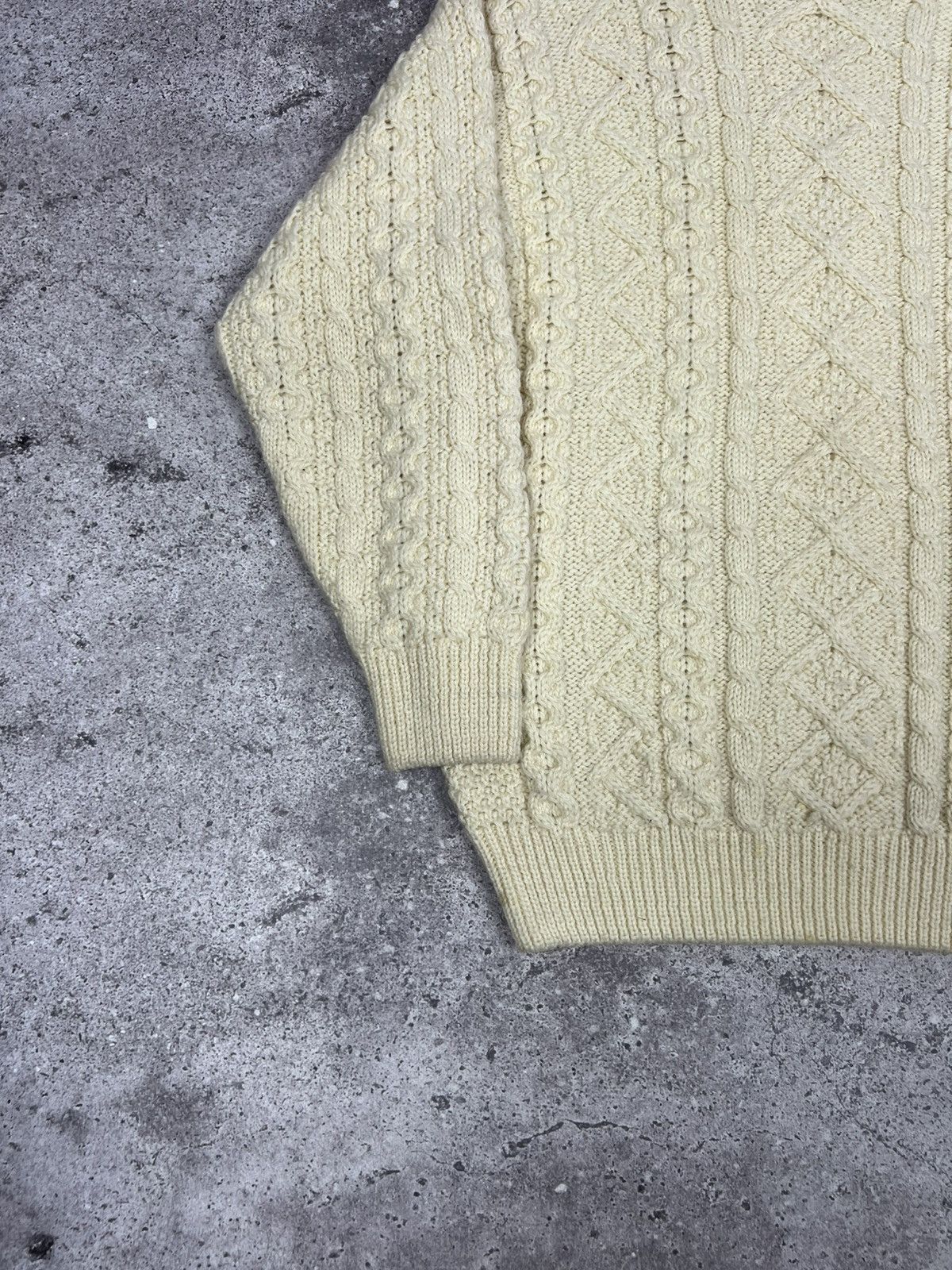 Aran Sweater Market Aran Sweater Market Women's Wool Knit Sweater Size M / US 6-8 / IT 42-44 - 5 Thumbnail